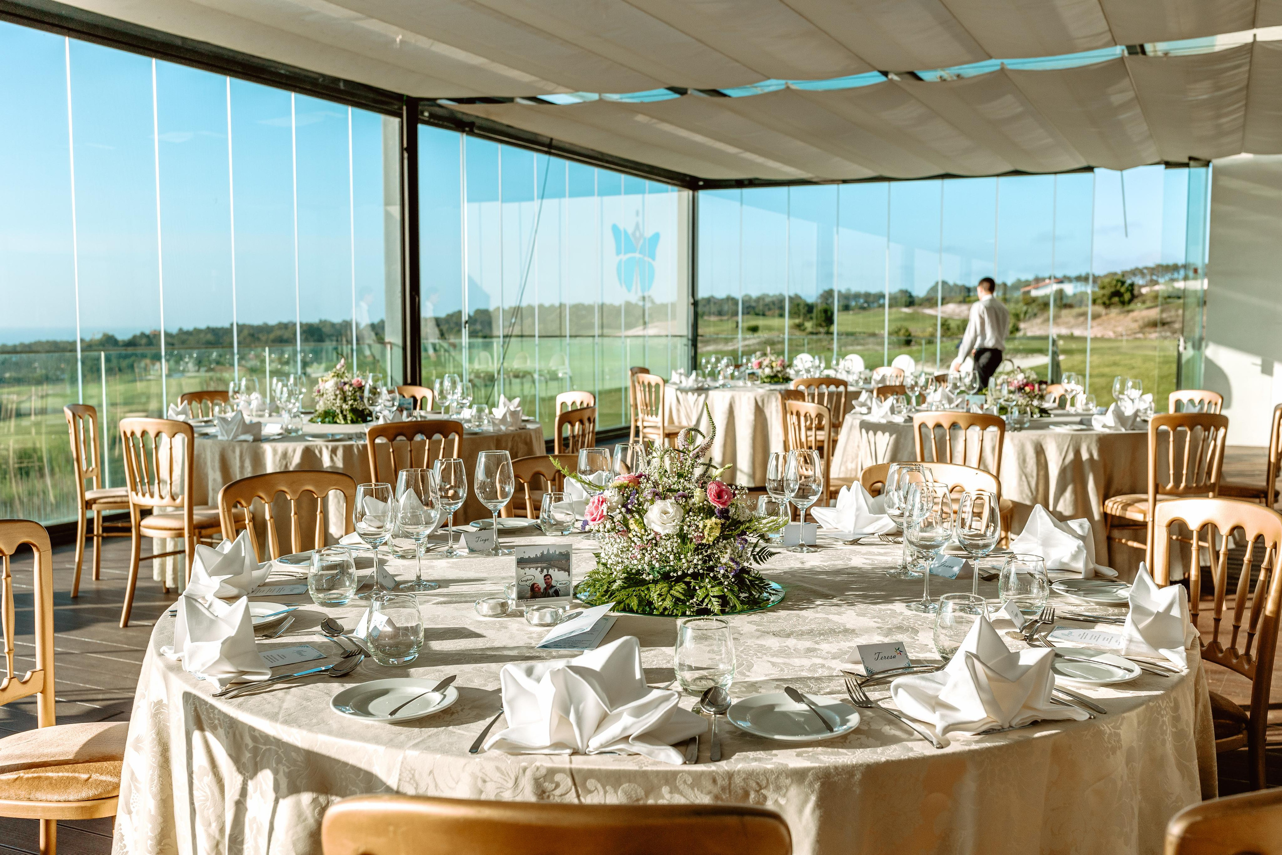 Luxury destination wedding Film & Photography praia del Rey Portugal. Fotografia & Filmes de Casamentos | Portugal & Mundo | Ricardo & Mary