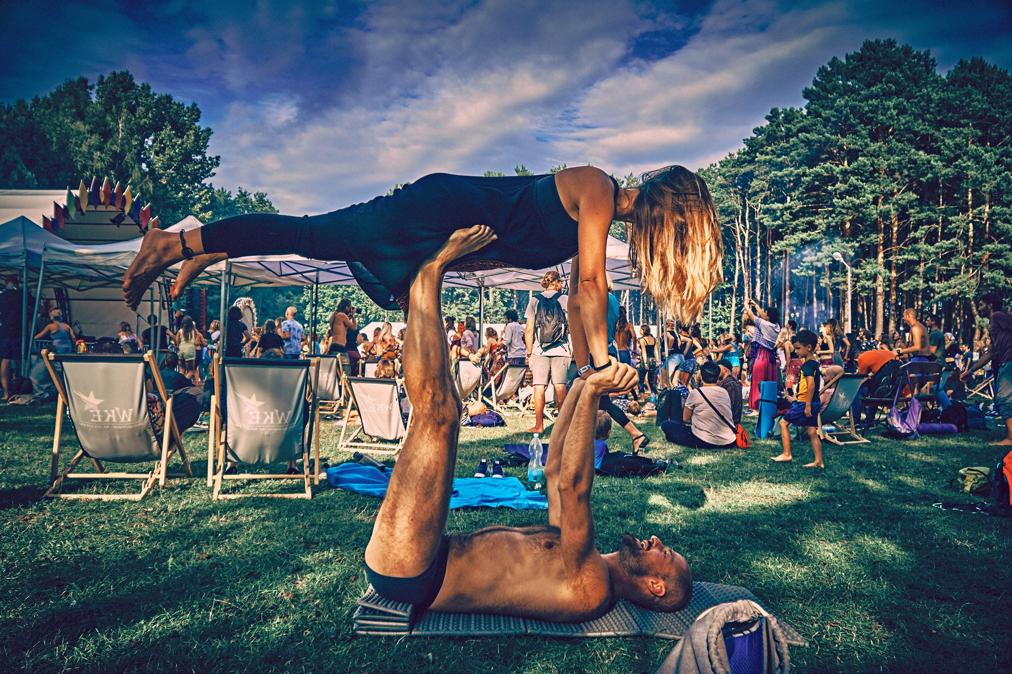 Portrety Ludzi, zrobione na Festiwalach Świadomościowych i Muzycznych: Dharma, ZIELONE KRĘGI, Wibracje, FRUŃ, Organic, Turkusowa Wyspa. Andriej Szypilow - Fotografia & Wideografia