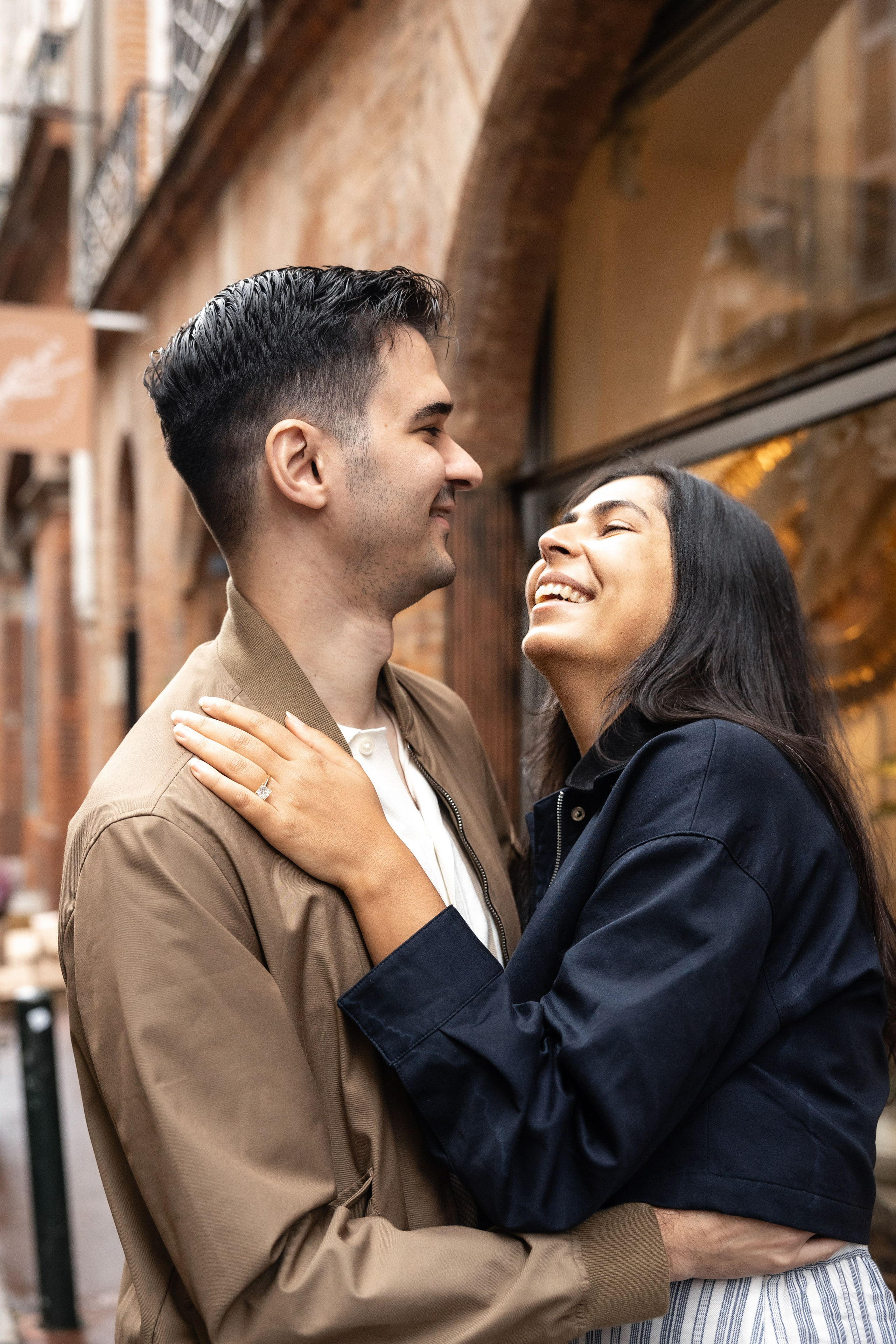 Surprise Proposal in Toulouse. Eugénie Smirnova — your photographer in Toulouse and southwest France