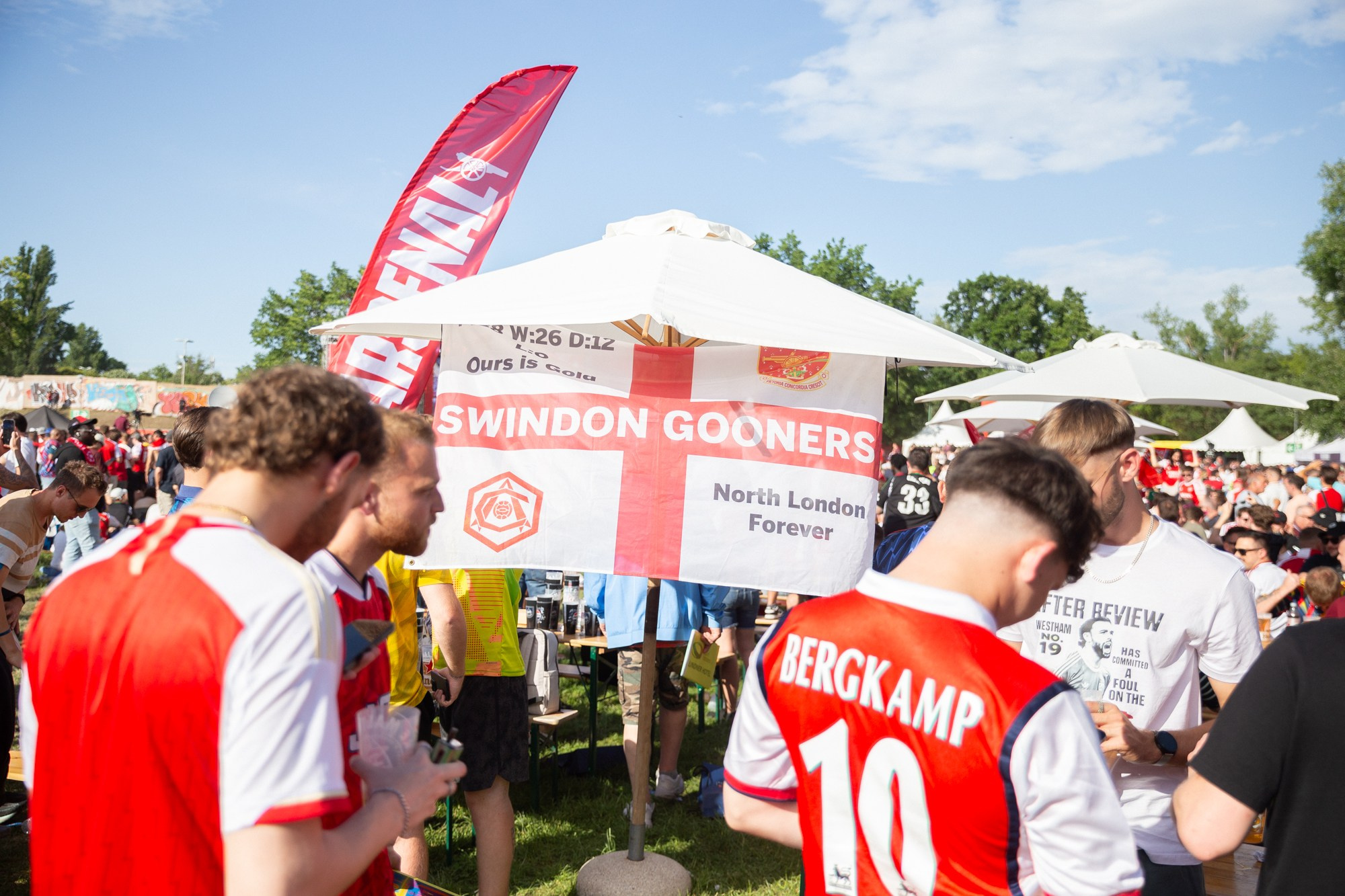 UEFA Champions League Final. Arsenal vs PSG. Budapest 2026. Arsenal Fan Zone. Photographer in Budapest — Yura Knyazev
