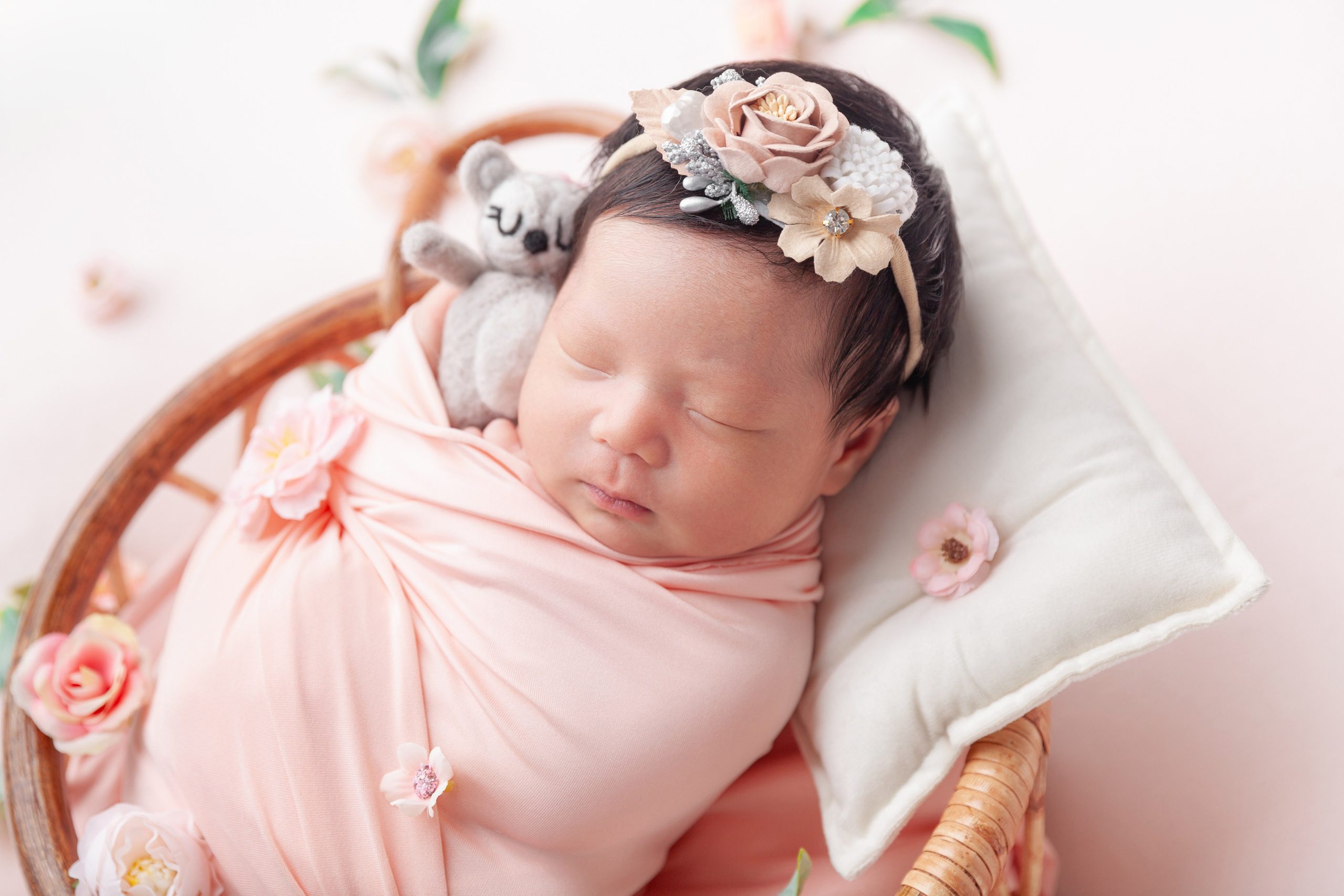 Newborn posing session. Marina Pravda Photography San Francisco Bay Area