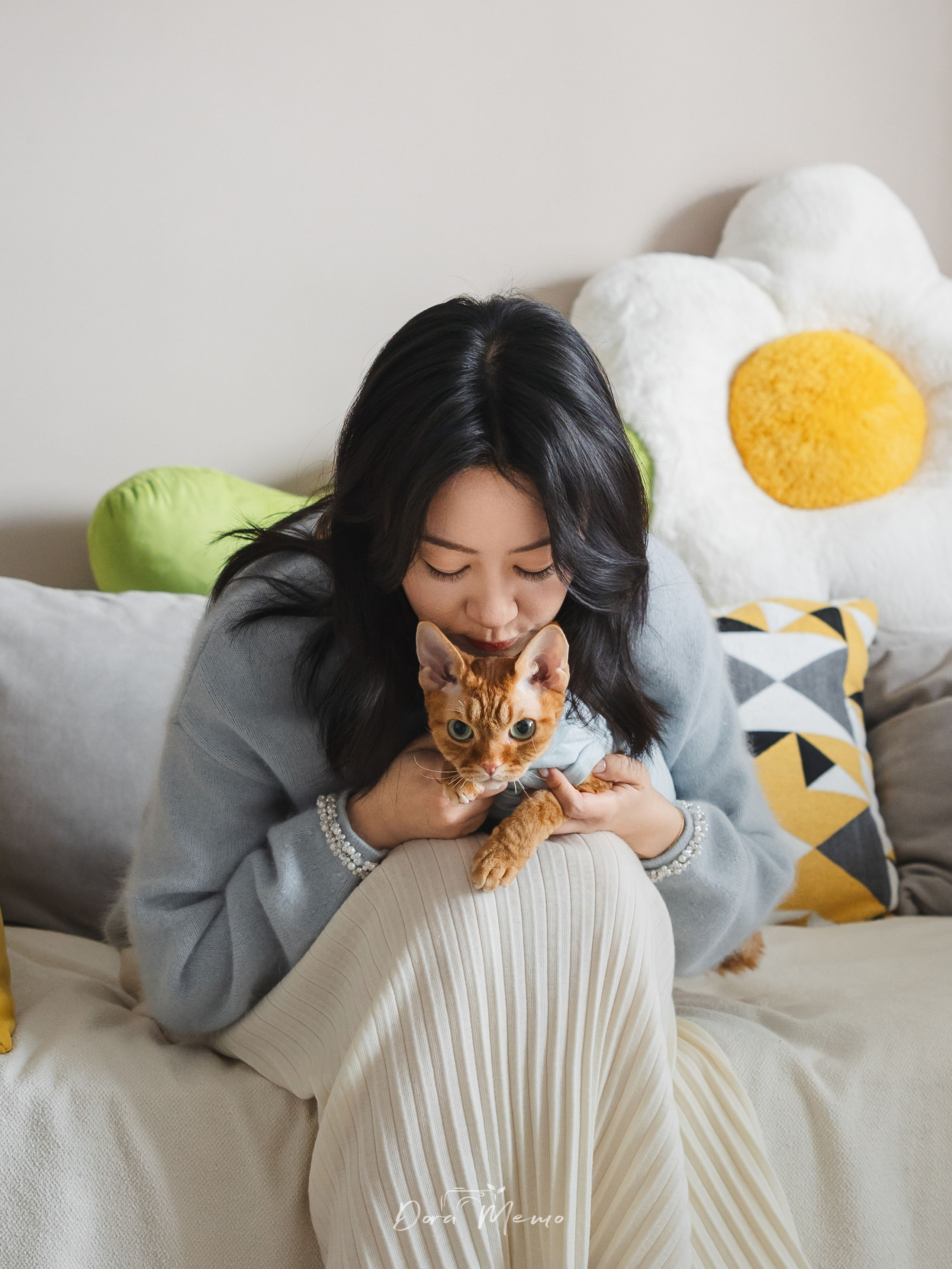 Devon Rex Cat Birthday Photoshoot | Shanghai Pet Photographer. Shanghai Family Photographer Dora