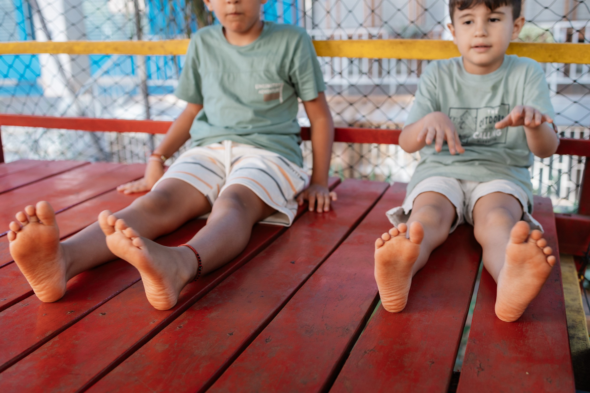 Ensaio mãe e filhos em Brasília • Asa Norte | Fotografia de Família. Fotógrafa em Brasília e Recife | Ensaios de família, gestante e festas infantis — Ize Fotografia