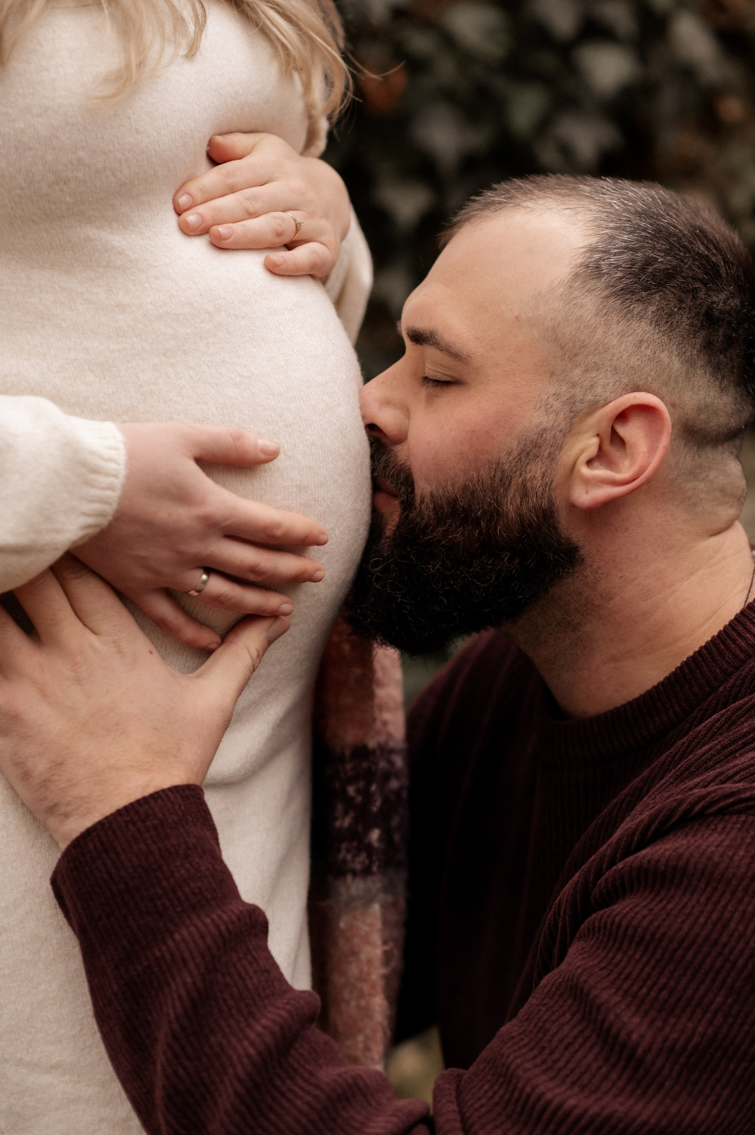Outdoor Schwangerschaftsfotos Neuendettelsau – Familienmomente