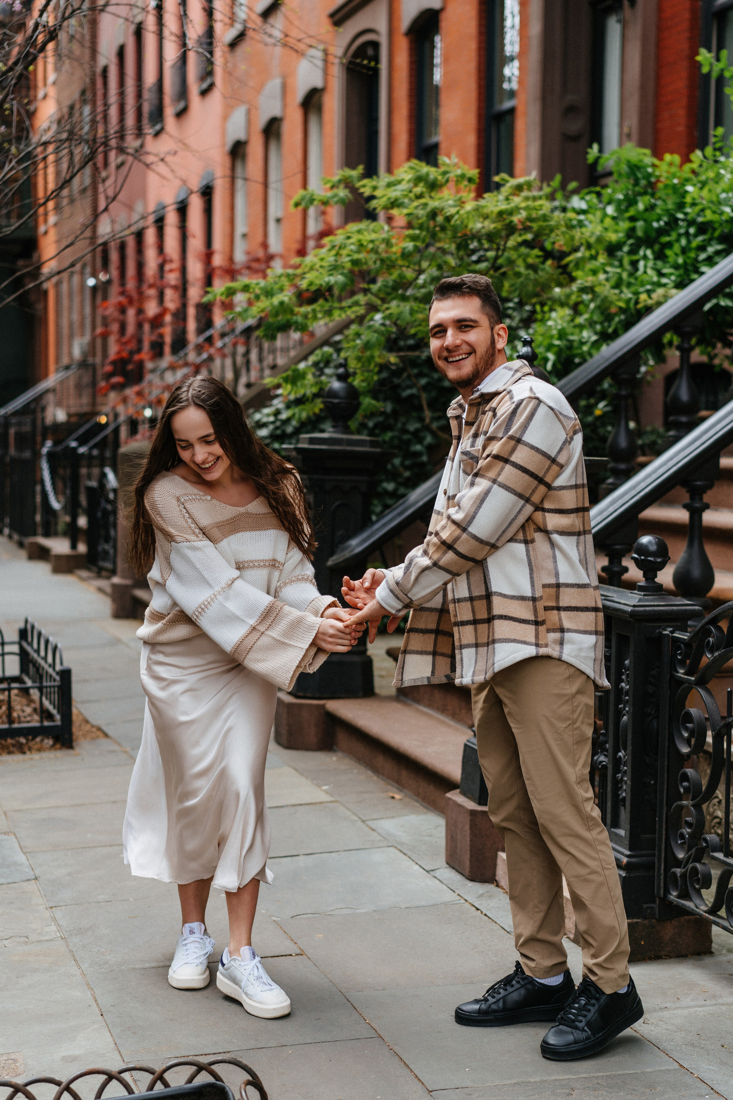 Greenwich Village Couple Photography | Romantic NYC Photo Sessions. Videographer and photographer in New York // MAKAROV.VIDEO