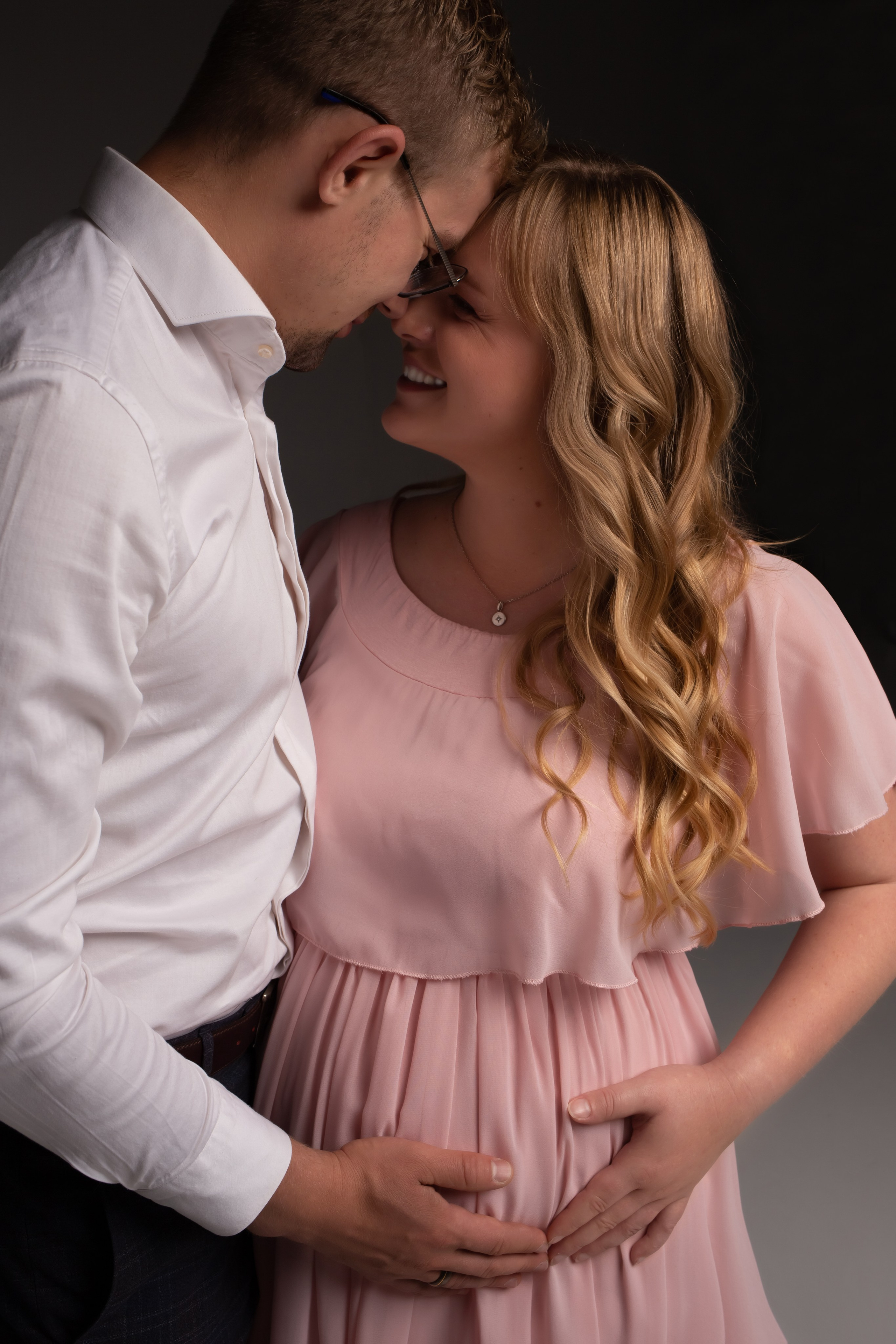 Photo shoot in minimalist style. Professional photographer in Spain