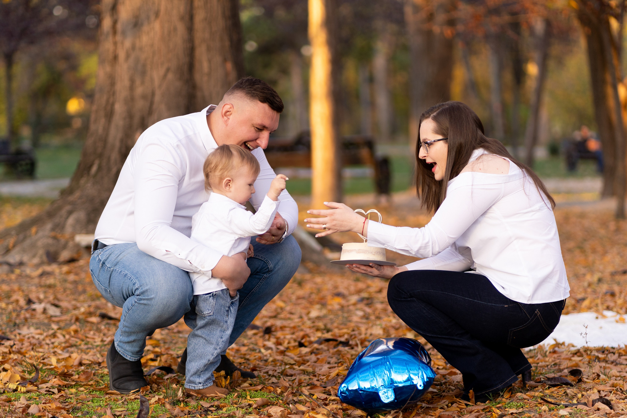 Smash the cake. Fotograf evenimente, fotograf nunta, fotograf botez