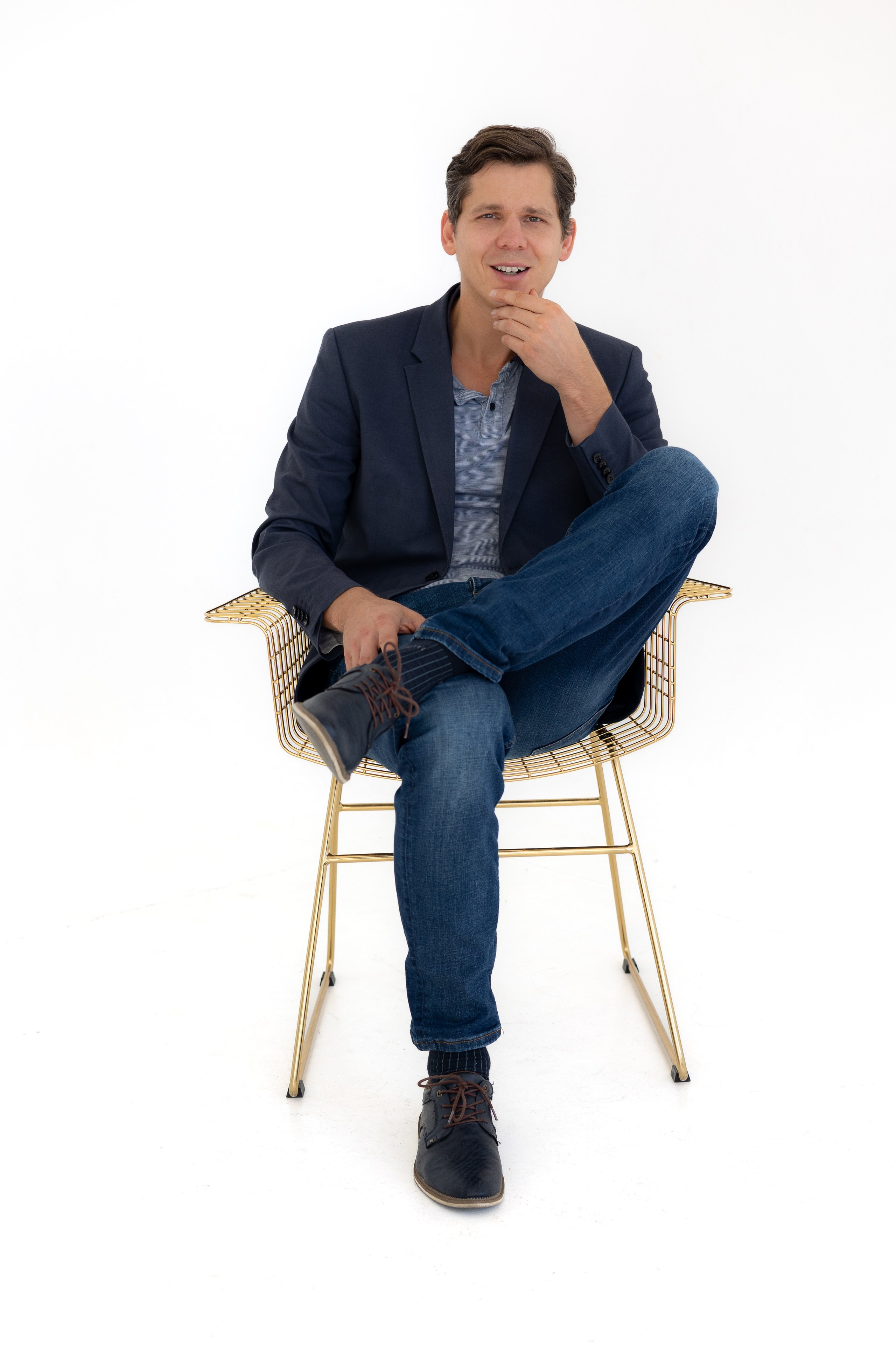 Fotosesija vīriešiem studijā