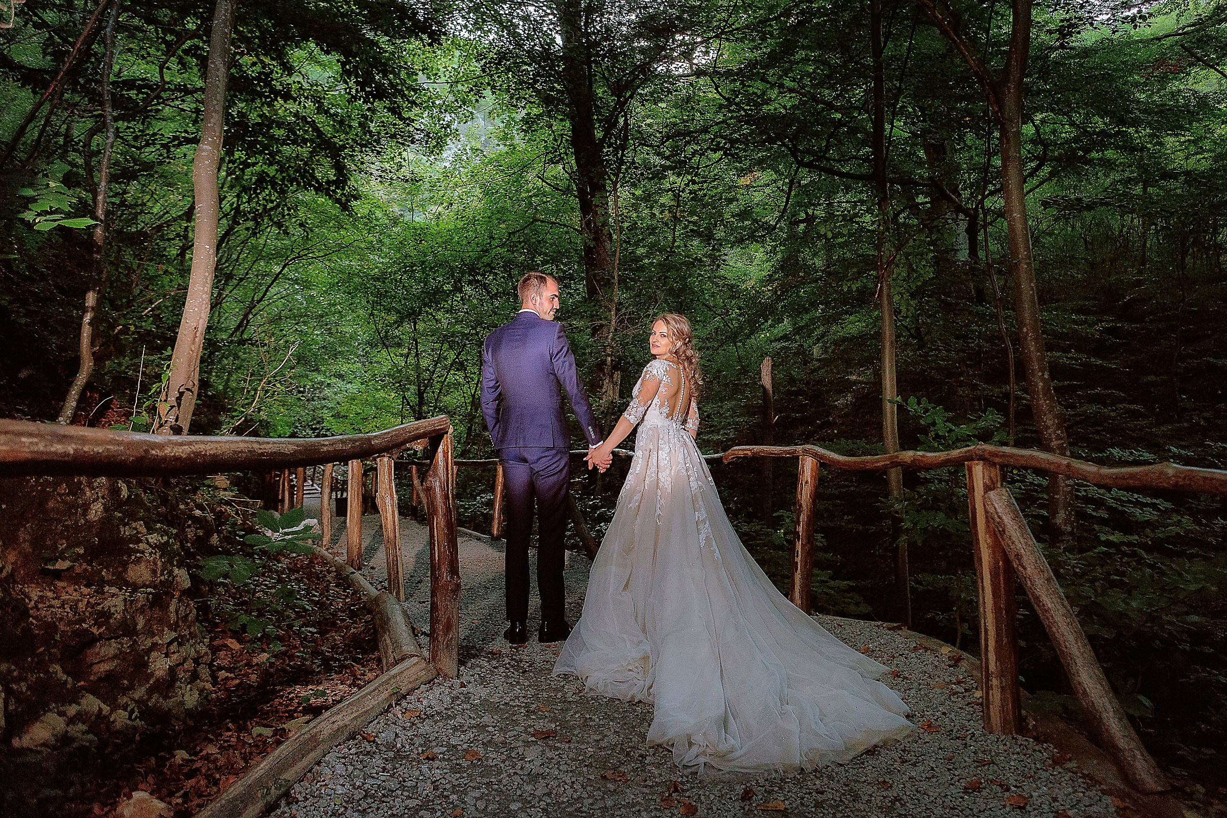 Fotograf Nunta Trash the Dress Cazanele Dunarii, Cascada Bigar, Orsova, Dunare Craiova Pitesti 2024 0003