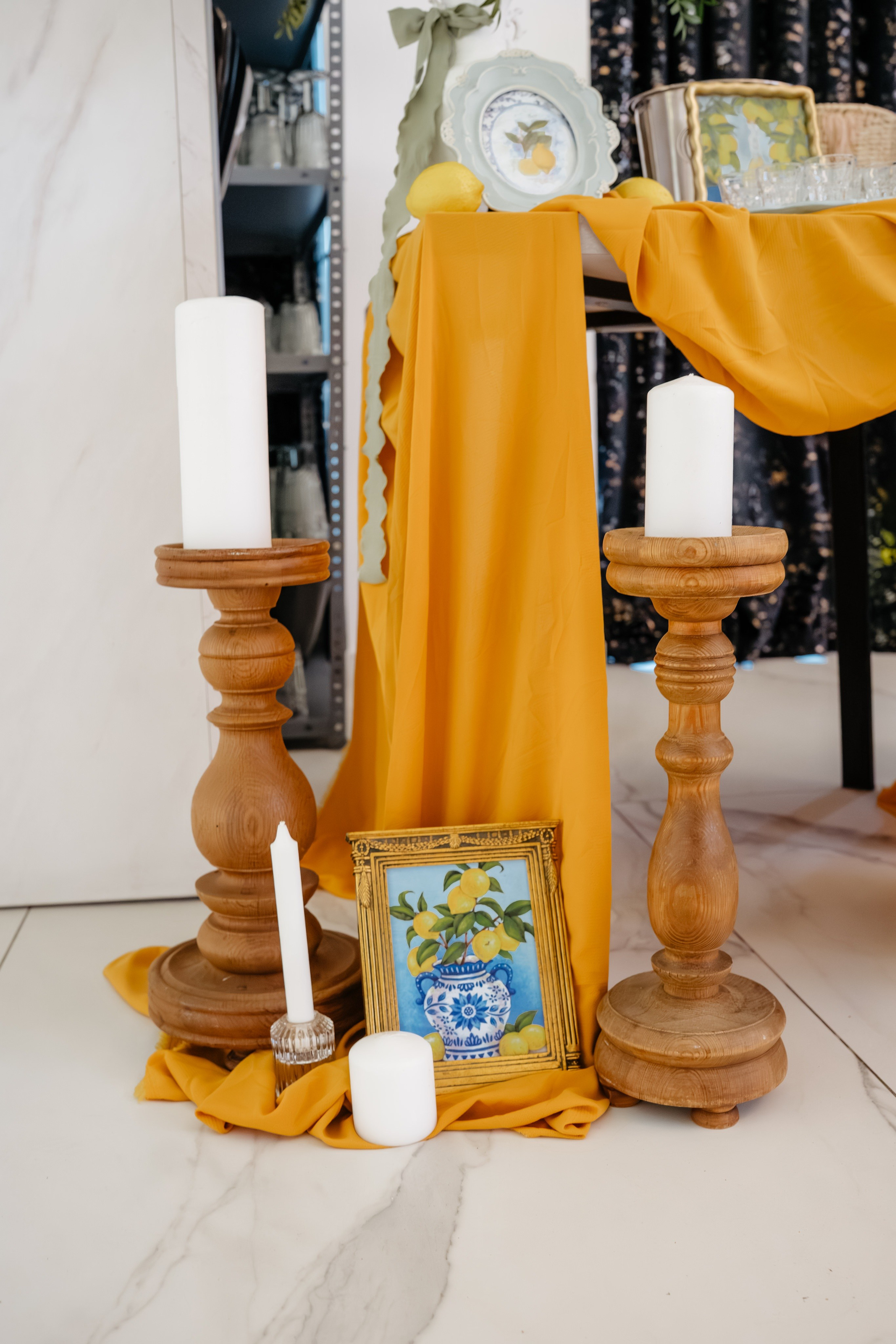 Bufet de dulciuri personalizat pentru nunta de la sala Anne Dărmănești, Bacău.