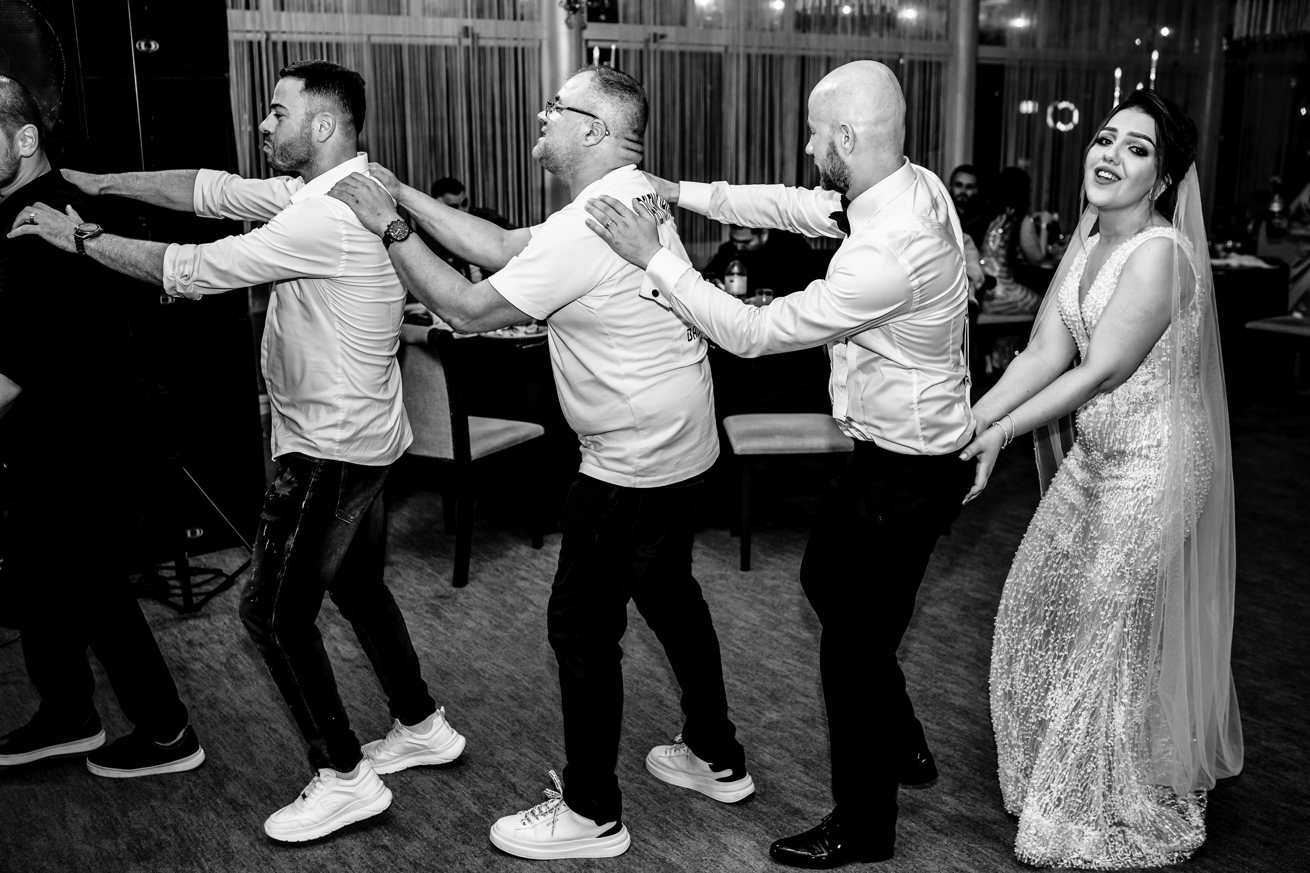 Crina & Cătălin. Fotograf nunta si evenimente Giurgiu