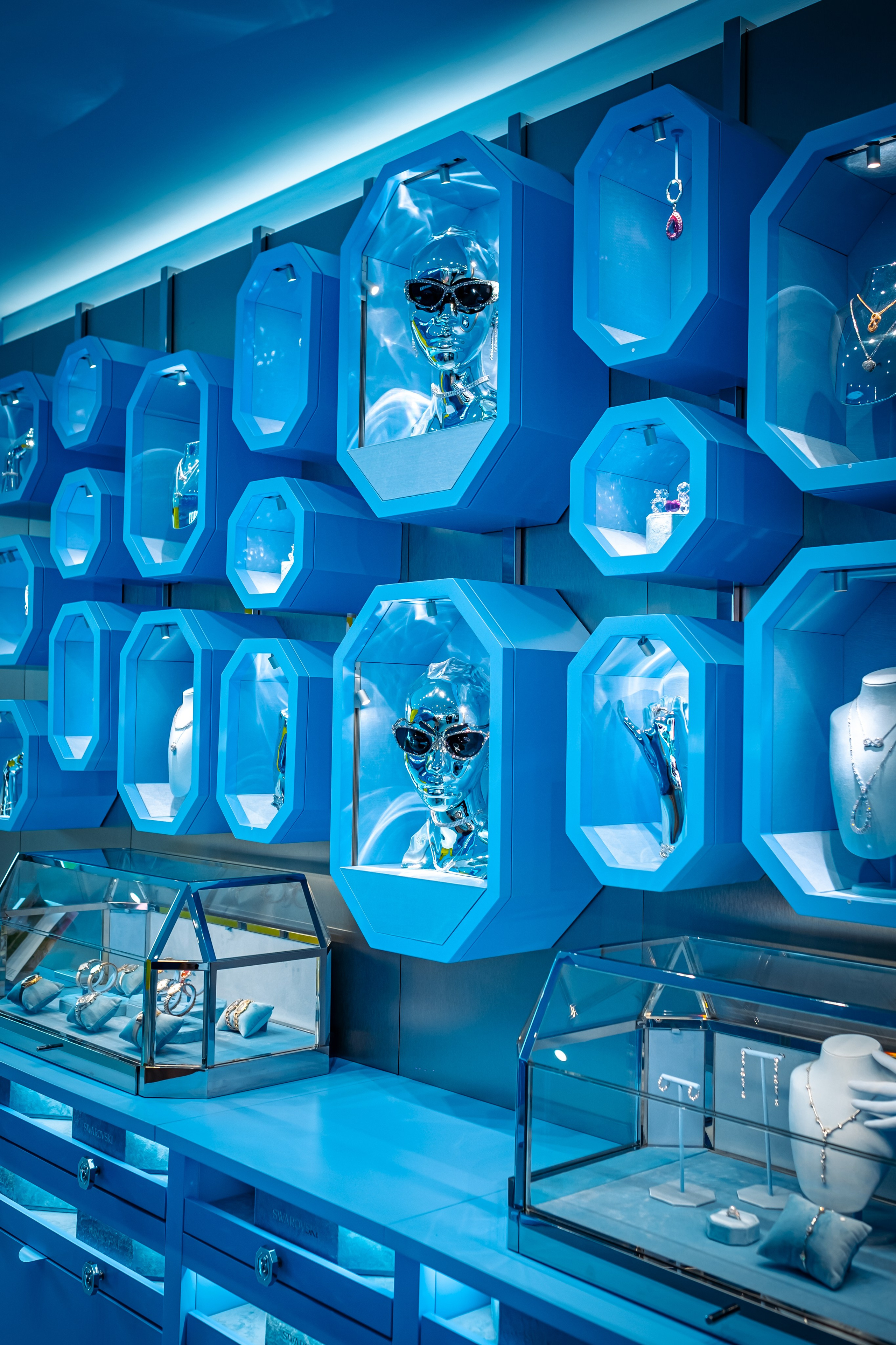 SWAROVSKI. Photographer in Seoul Dobrokvashina Natalya