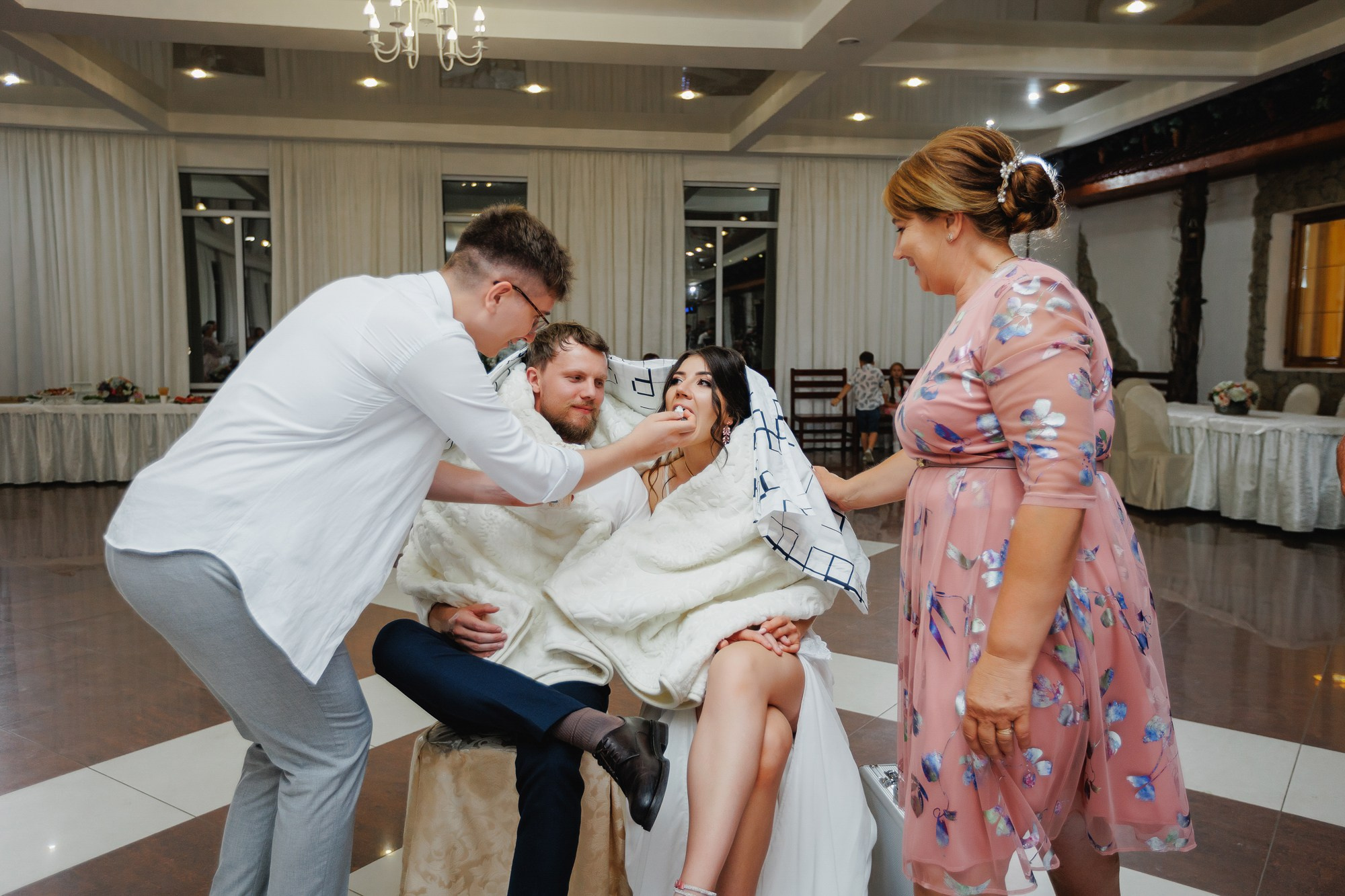 Ecaterina si Bastien. Fotograf și videograf de nuntă R. Moldova, Romania