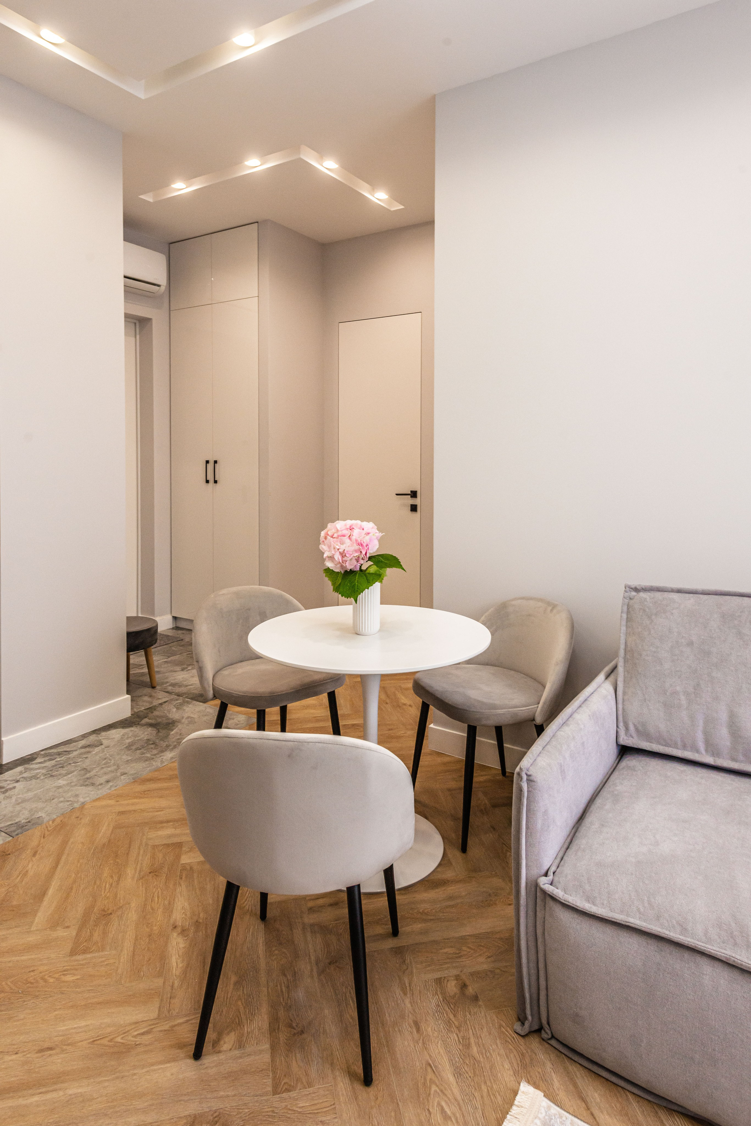 Однокомнатная квартира на Шаболовской. ФОТОГРАФ МЕКСИКА КИНТАНА-РОО