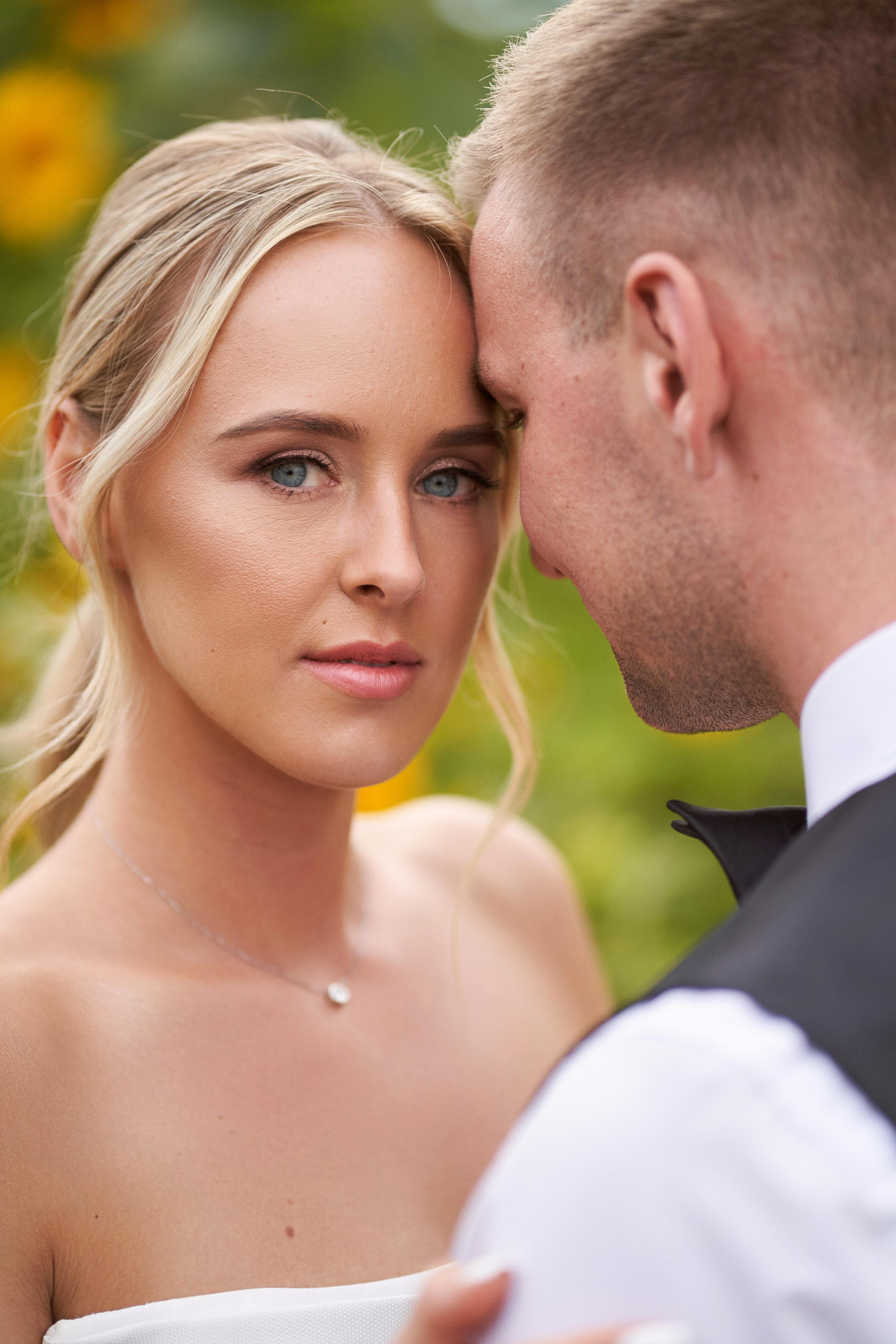 Paulinos ir Domanto vestuvių fotosesijos galerija. Misevic Wedding — Jausminga ir Profesionali Vestuvių Fotografija