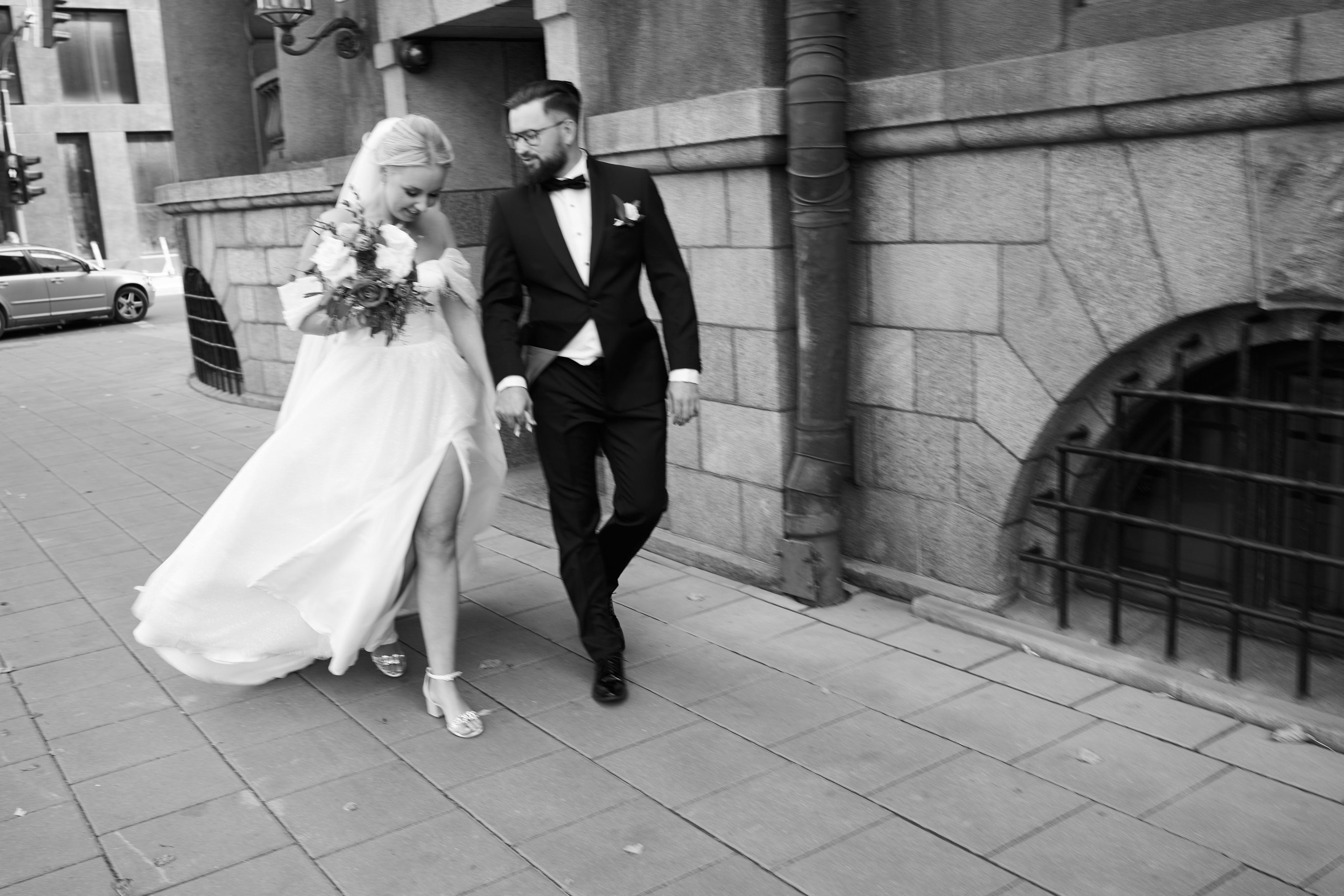 Kamilės ir Justino vestuvių fotosesijos galerija. Misevic Wedding — Jausminga ir Profesionali Vestuvių Fotografija