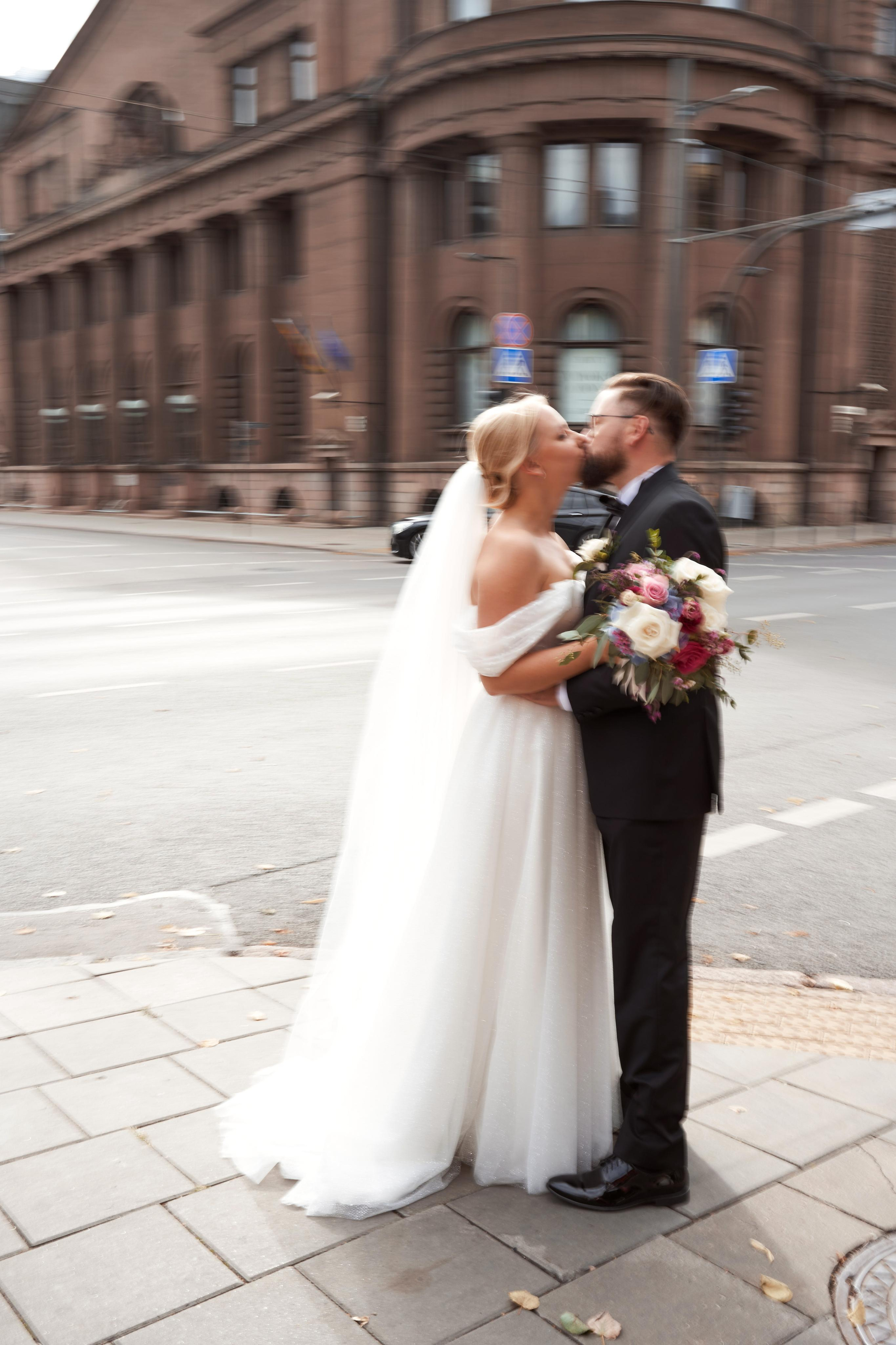 Kamilės ir Justino vestuvių fotosesijos galerija. Misevic Wedding — Jausminga ir Profesionali Vestuvių Fotografija