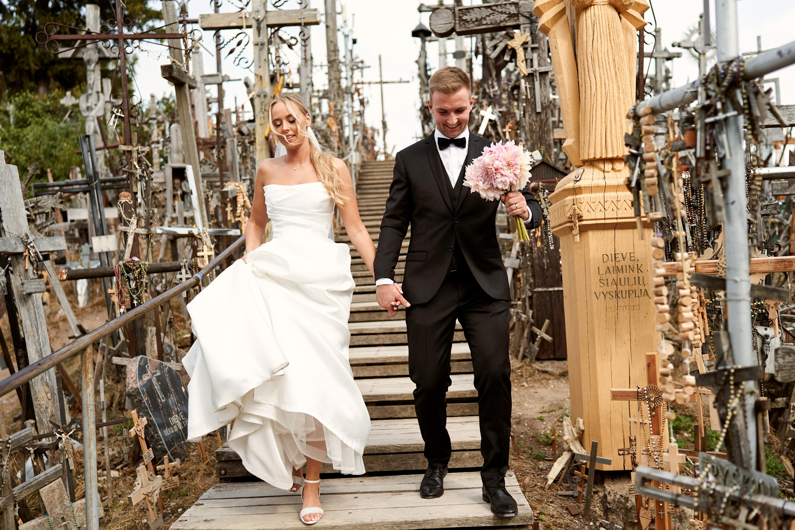 Paulinos ir Domanto vestuvių fotosesijos galerija. Misevic Wedding — Jausminga ir Profesionali Vestuvių Fotografija