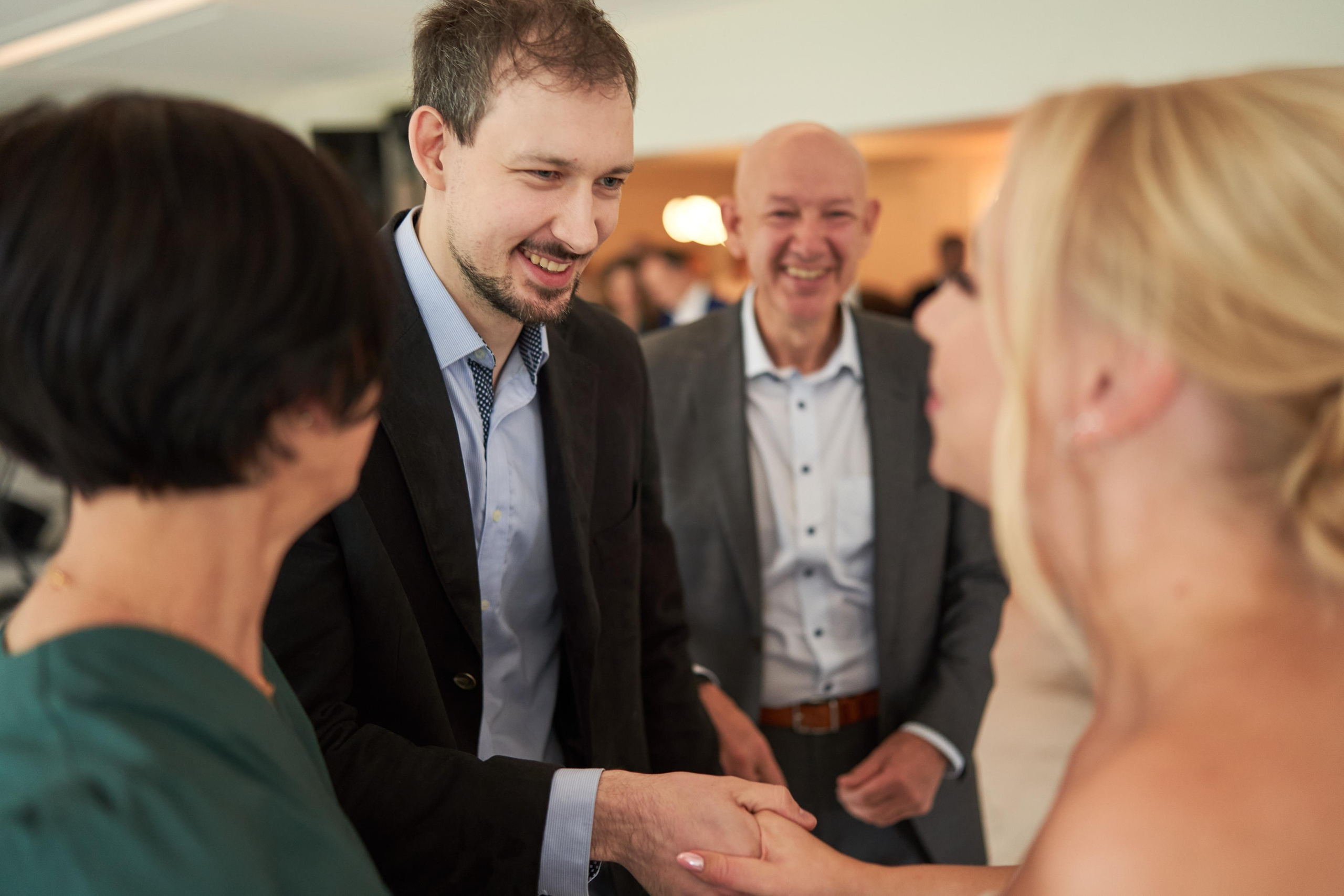 Kamilės ir Justino vestuvių fotosesijos galerija. Misevic Wedding — Jausminga ir Profesionali Vestuvių Fotografija