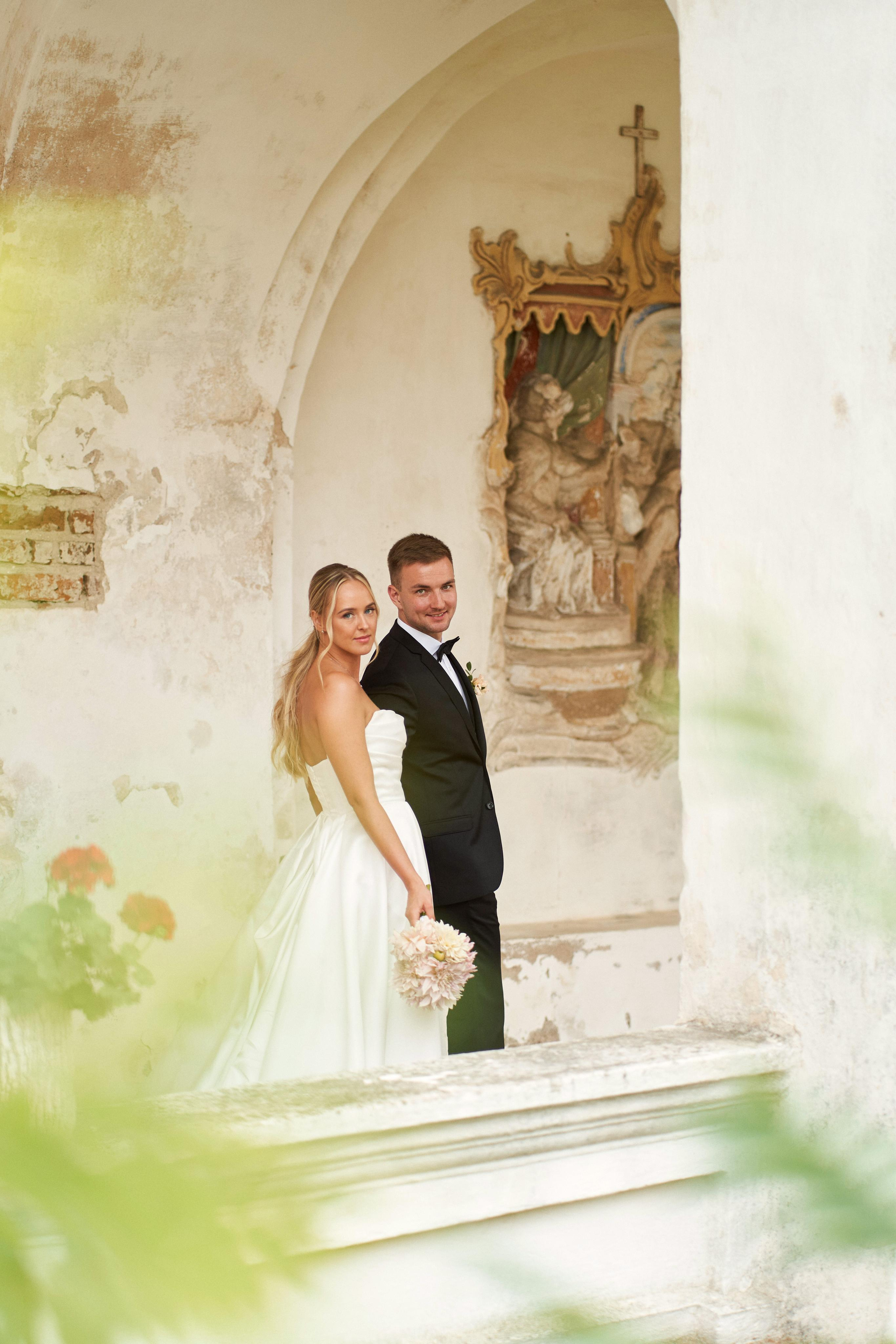 Paulinos ir Domanto vestuvių fotosesijos galerija. Misevic Wedding — Jausminga ir Profesionali Vestuvių Fotografija
