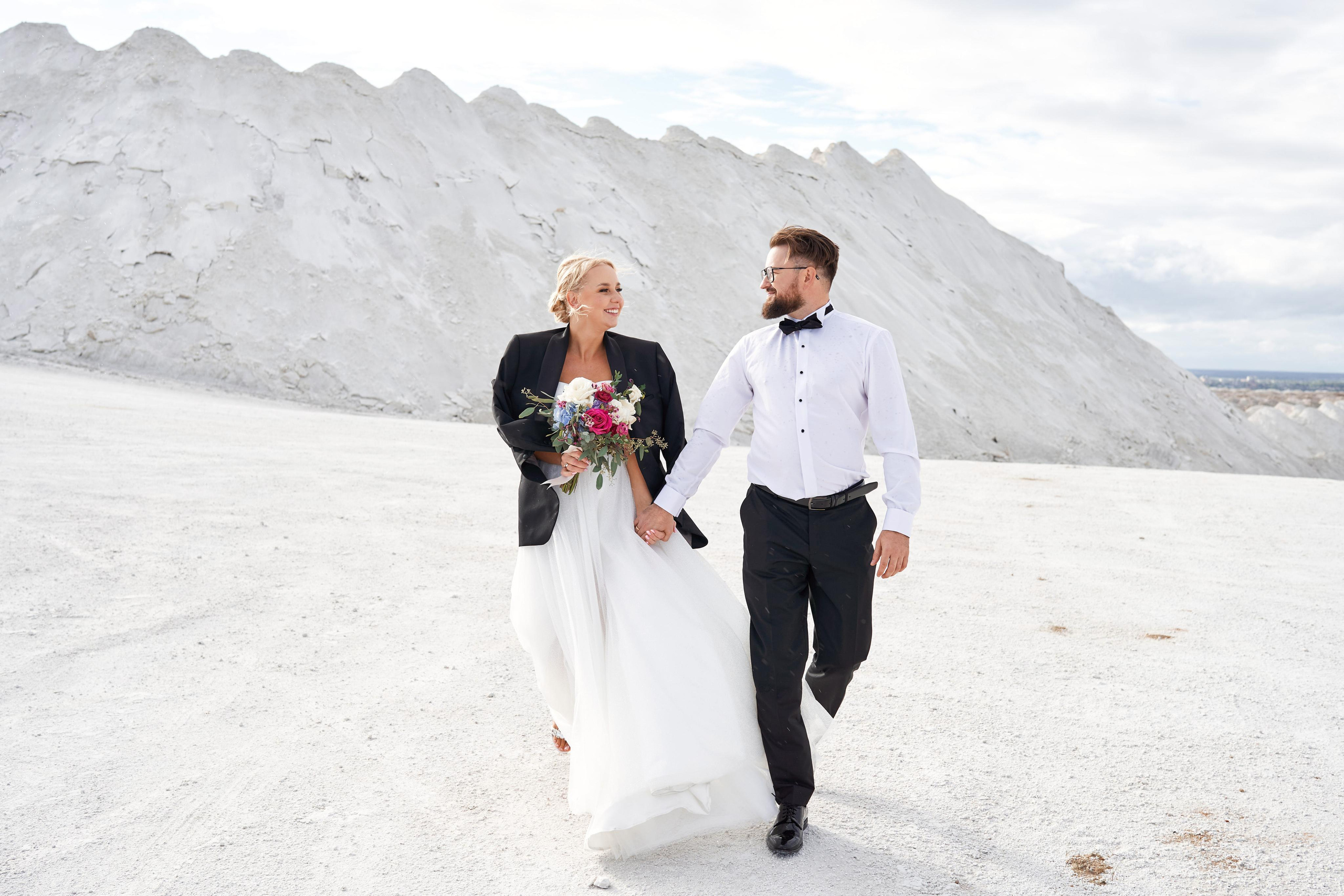 Kamilės ir Justino vestuvių fotosesijos galerija. Misevic Wedding — Jausminga ir Profesionali Vestuvių Fotografija