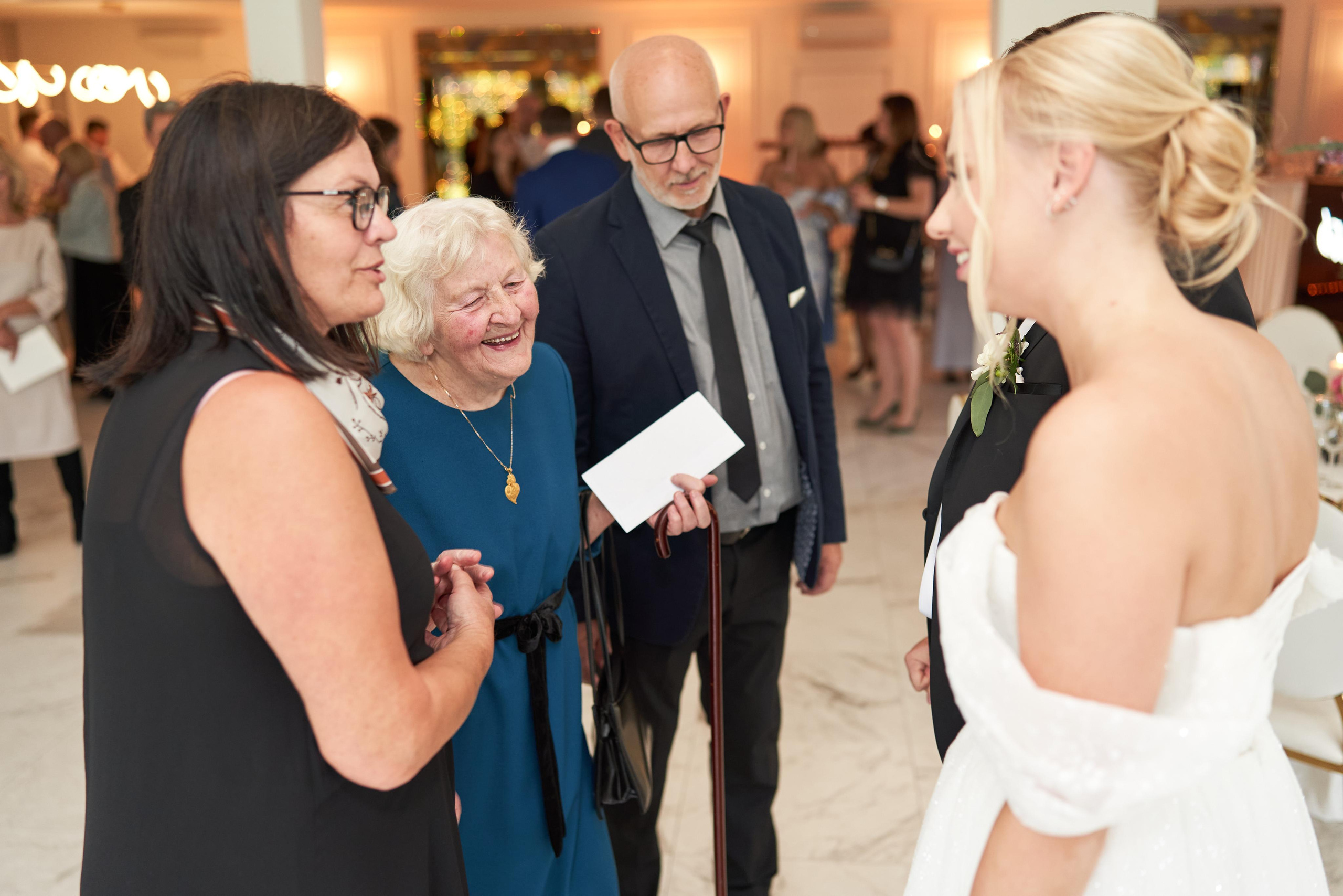 Kamilės ir Justino vestuvių fotosesijos galerija. Misevic Wedding — Jausminga ir Profesionali Vestuvių Fotografija