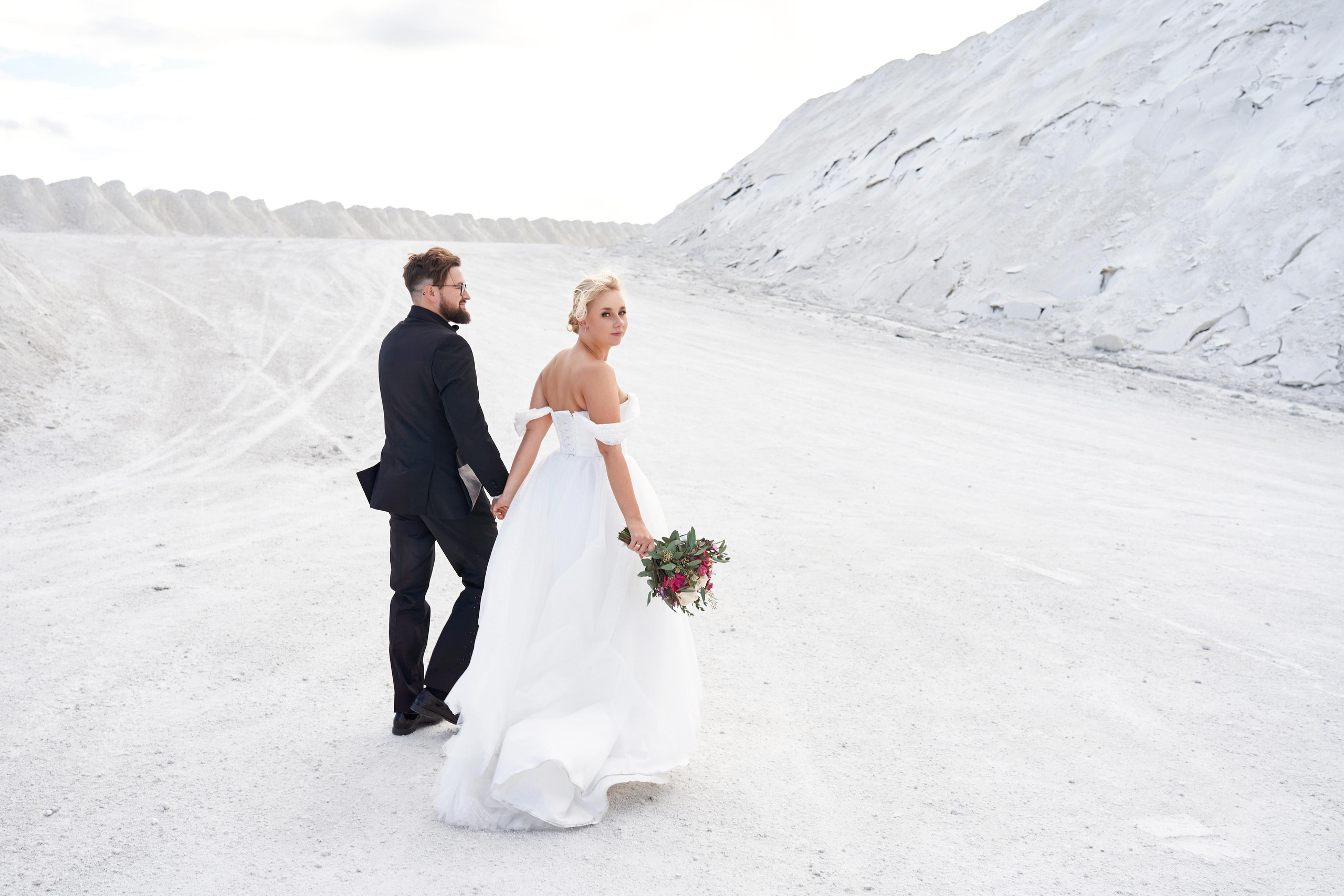 Kamilės ir Justino vestuvių fotosesijos galerija. Misevic Wedding — Jausminga ir Profesionali Vestuvių Fotografija