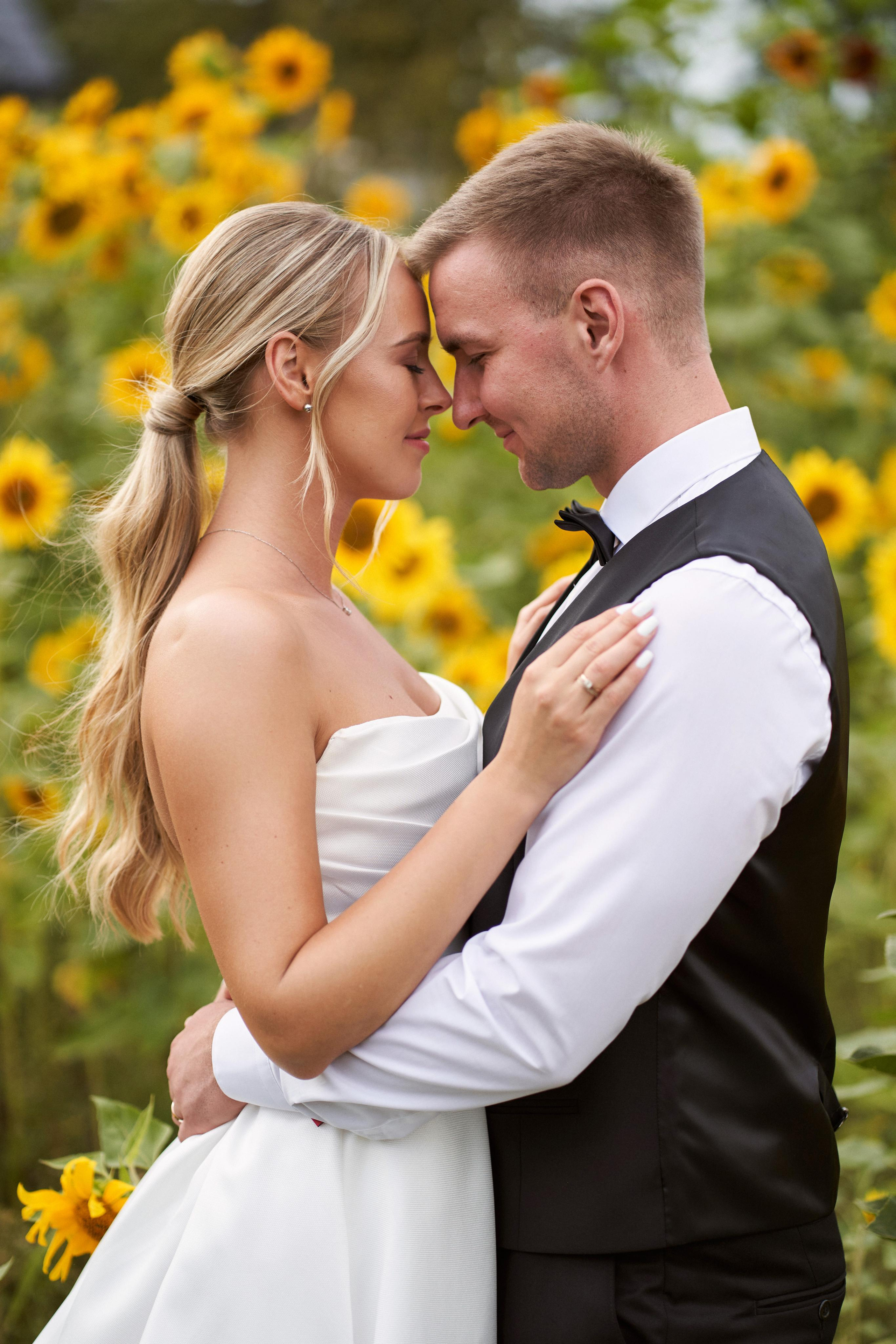 Paulinos ir Domanto vestuvių fotosesijos galerija. Misevic Wedding — Jausminga ir Profesionali Vestuvių Fotografija