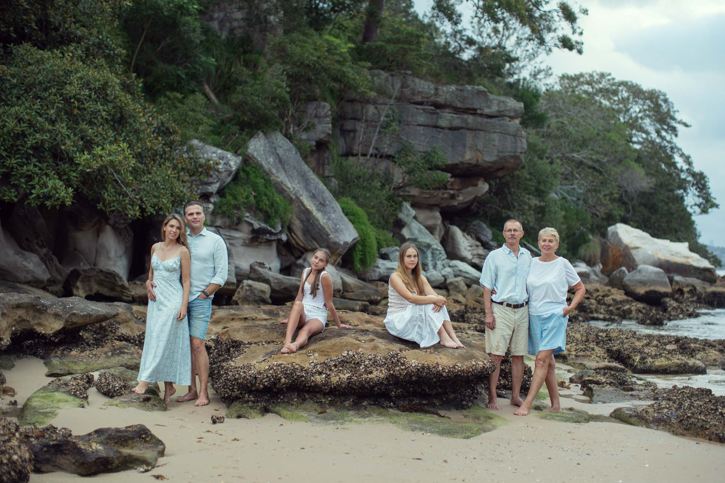 Extended Family Photography in Sydney, Manly. Portrait photographer