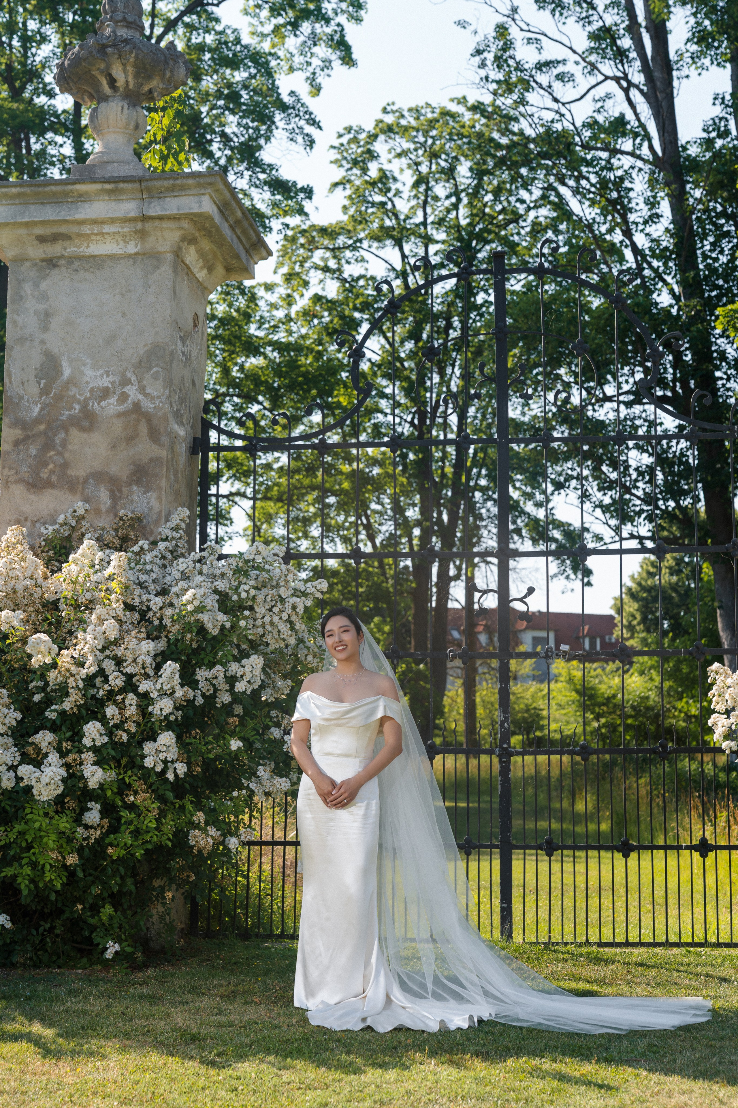 Susan & George · Wedding at Schloss Walpersdorf. Raw Studio: Capturing Elegant weddings accross Europe