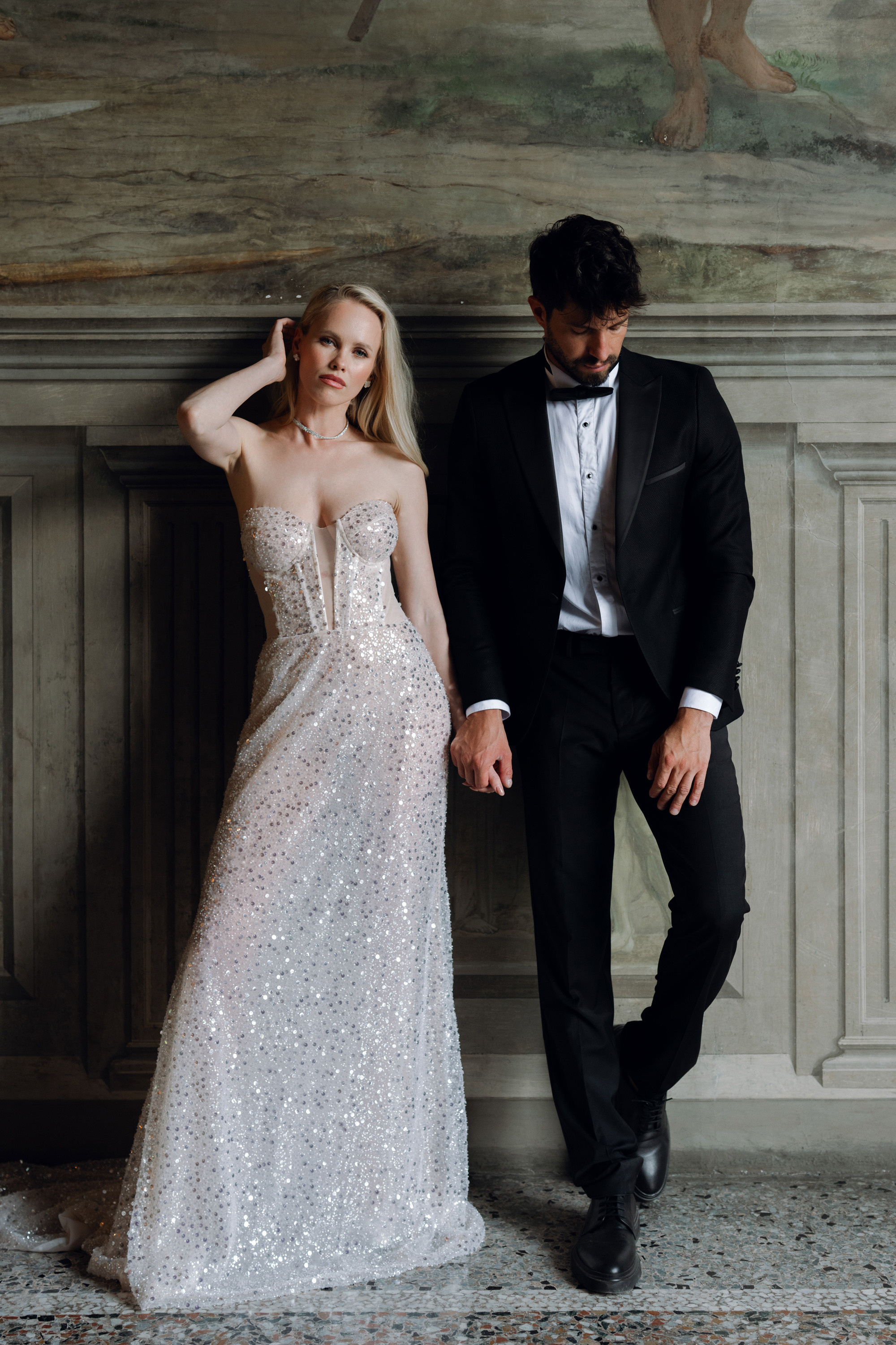 a man in a tuxed suit