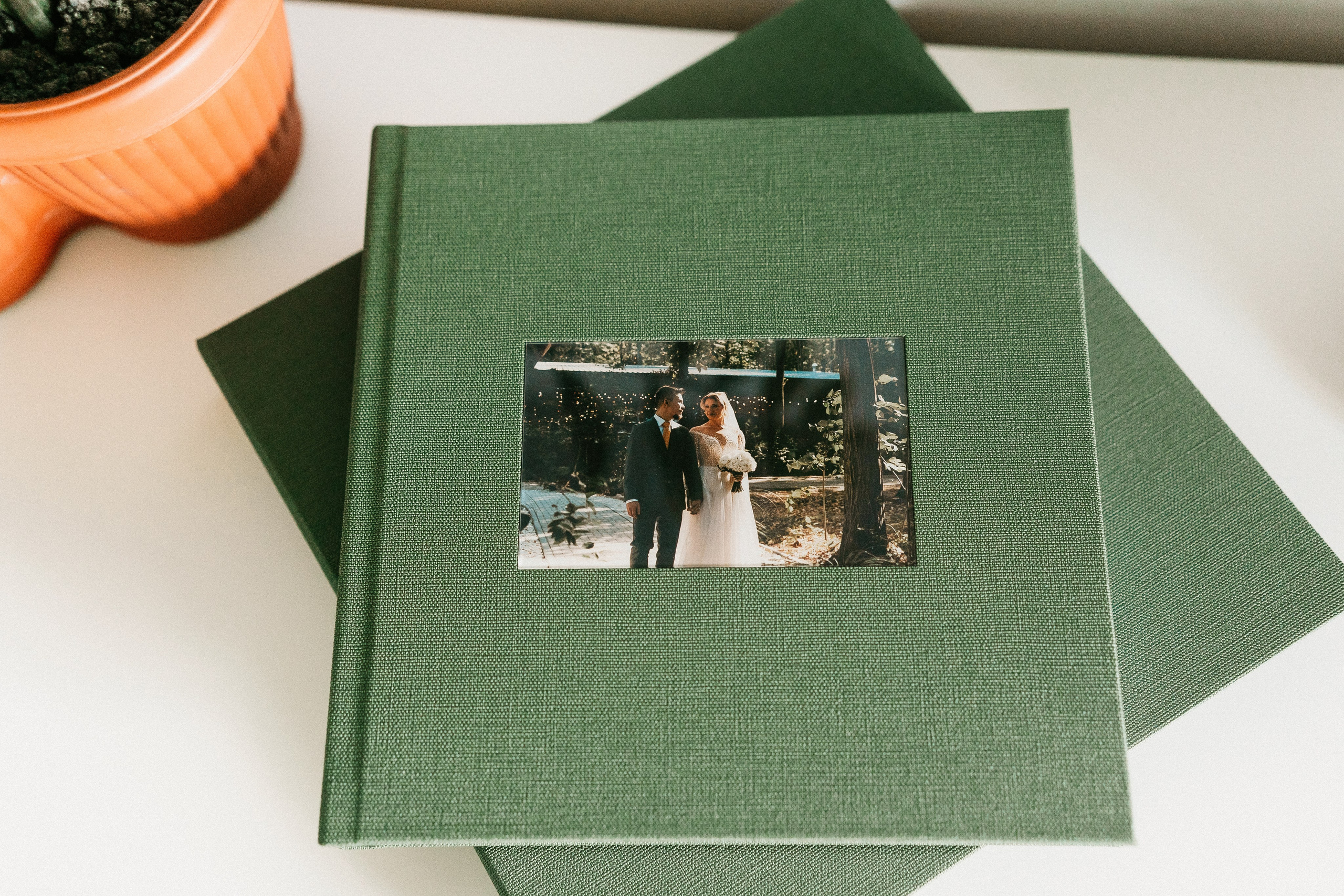 Album. Dara Lens | The art of remembering