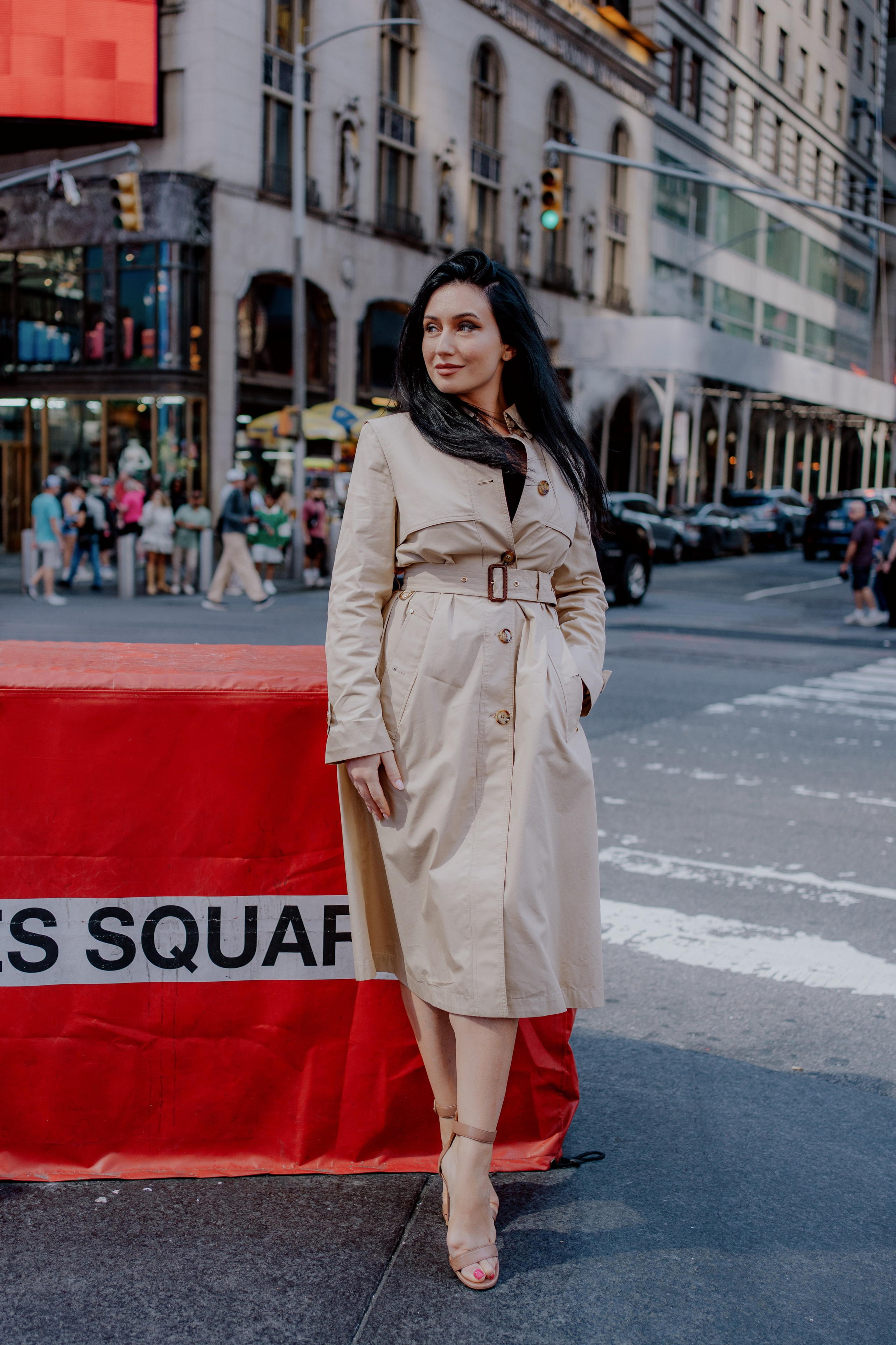 Madalina. Videographer and photographer in New York // MAKAROV.VIDEO