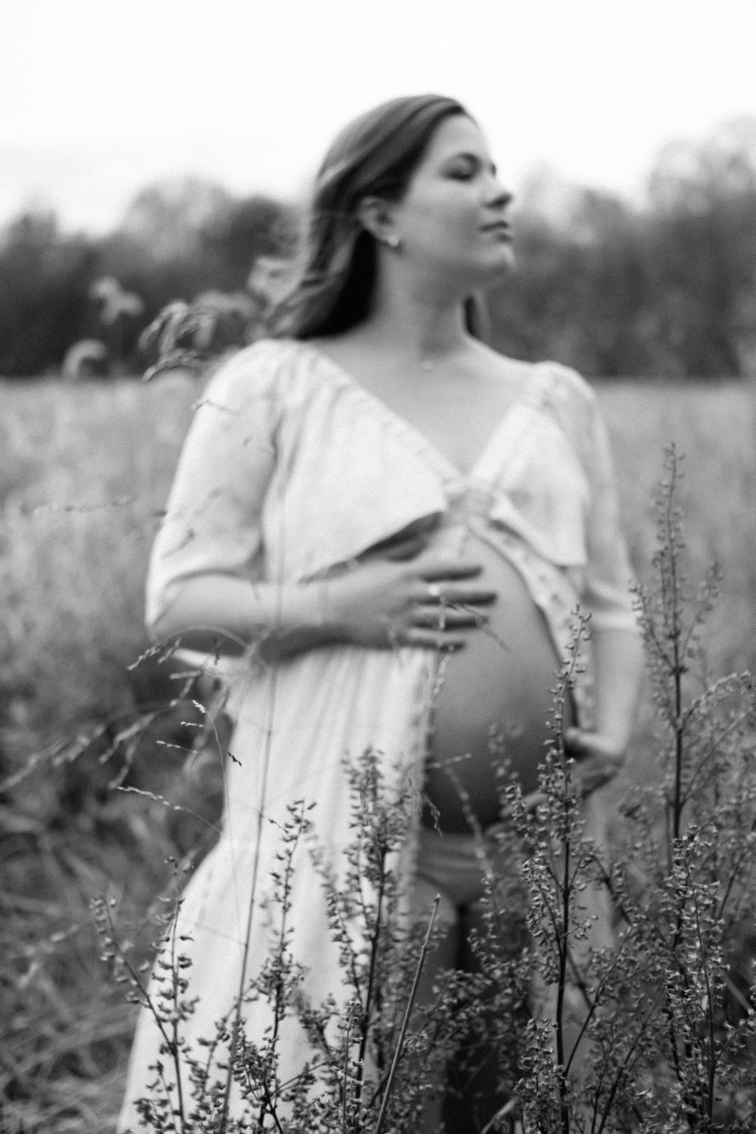 Richmond, VA Maternity Photographer | Editorial & Documentary Portraits. Family Photographer Richmond VA | Anna Dobrovolskaia