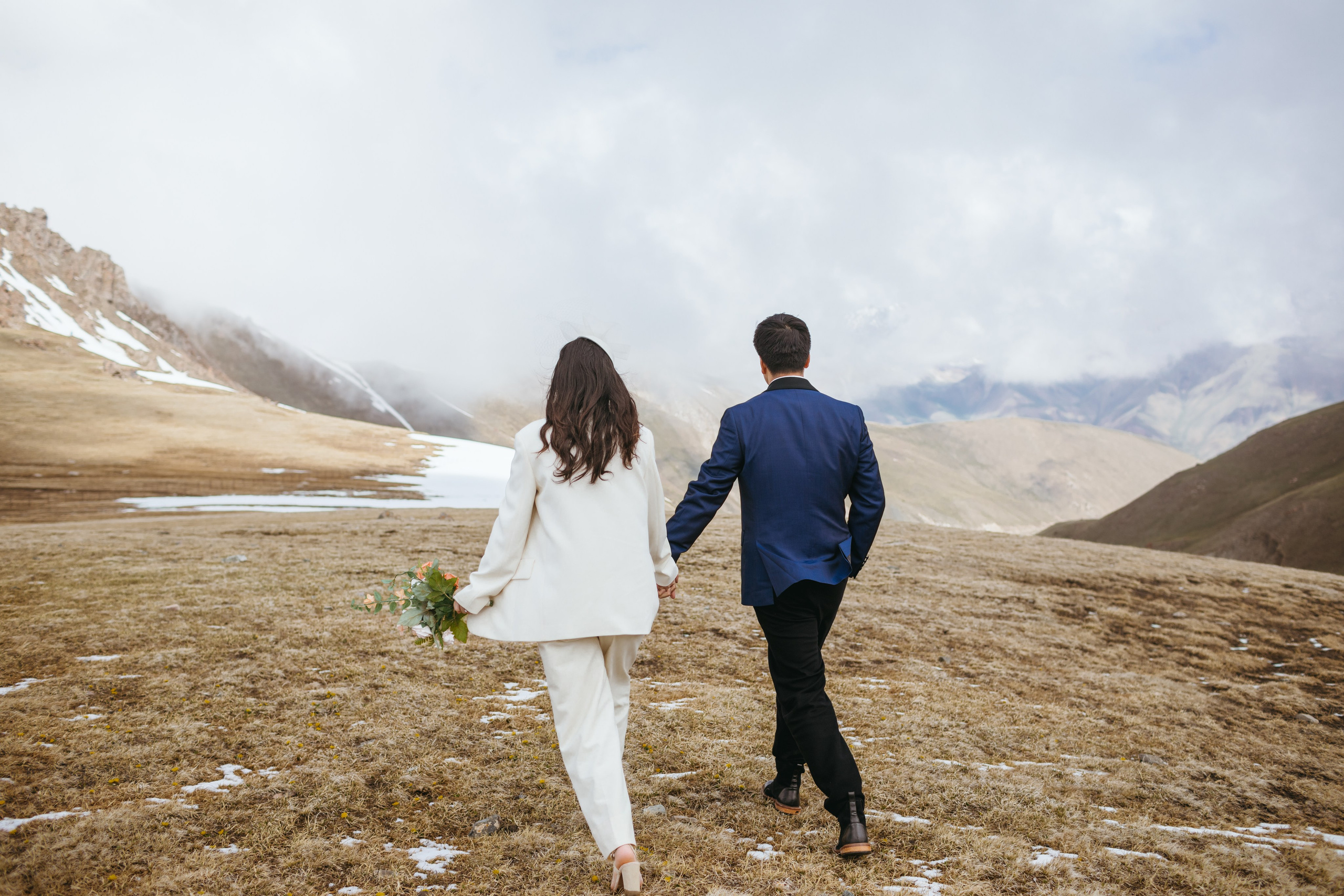 Свадебная фотосессия на Сон-Кёле — Alex & Stella (USA) | Оксана Шувалова, фотограф в Кыргызстане — Wedding Photoshoot Son-Kul. Фотограф в Бишкеке Оксана Шувалова