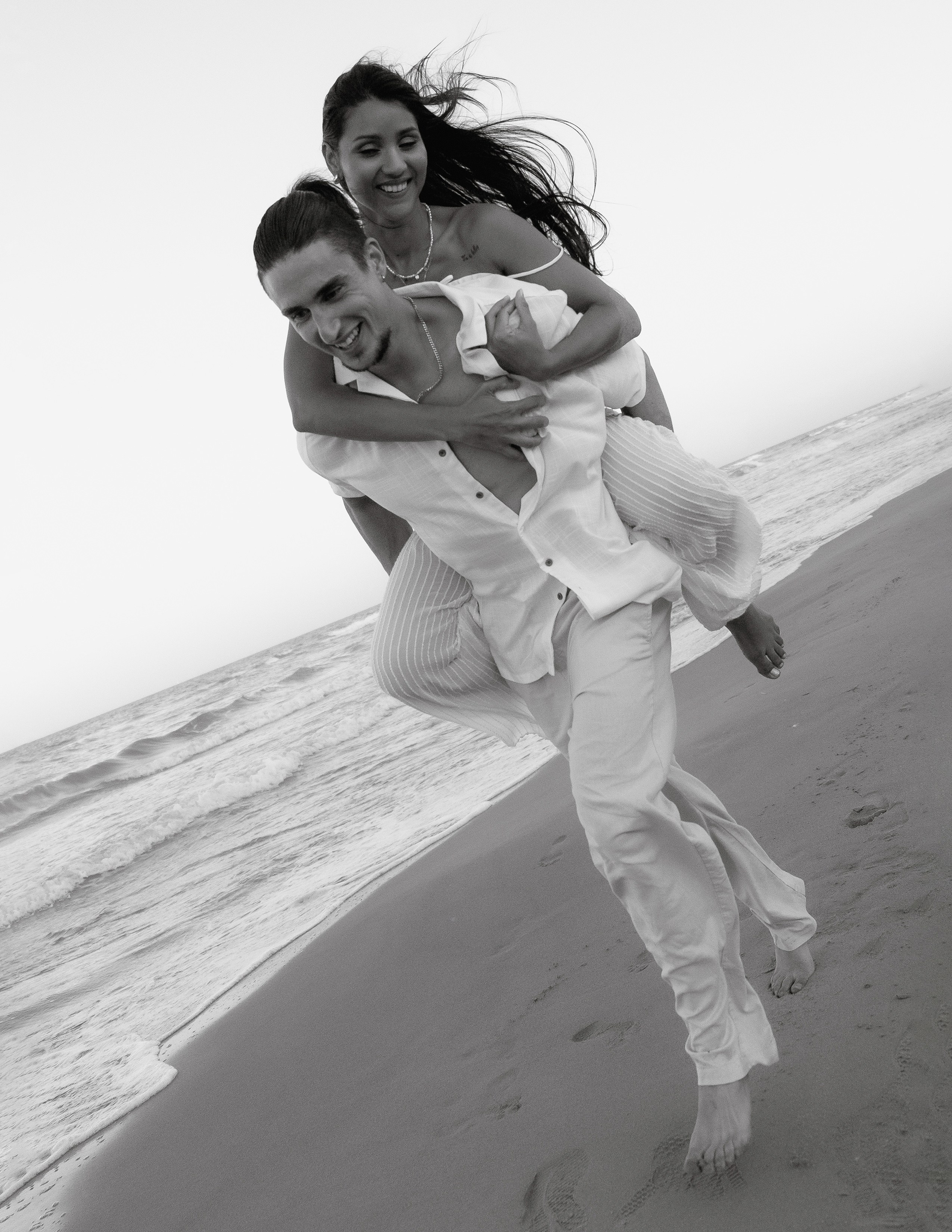 Historia de amor al atardecer en Guardamar — Fotógrafo en Alicante y Torrevieja