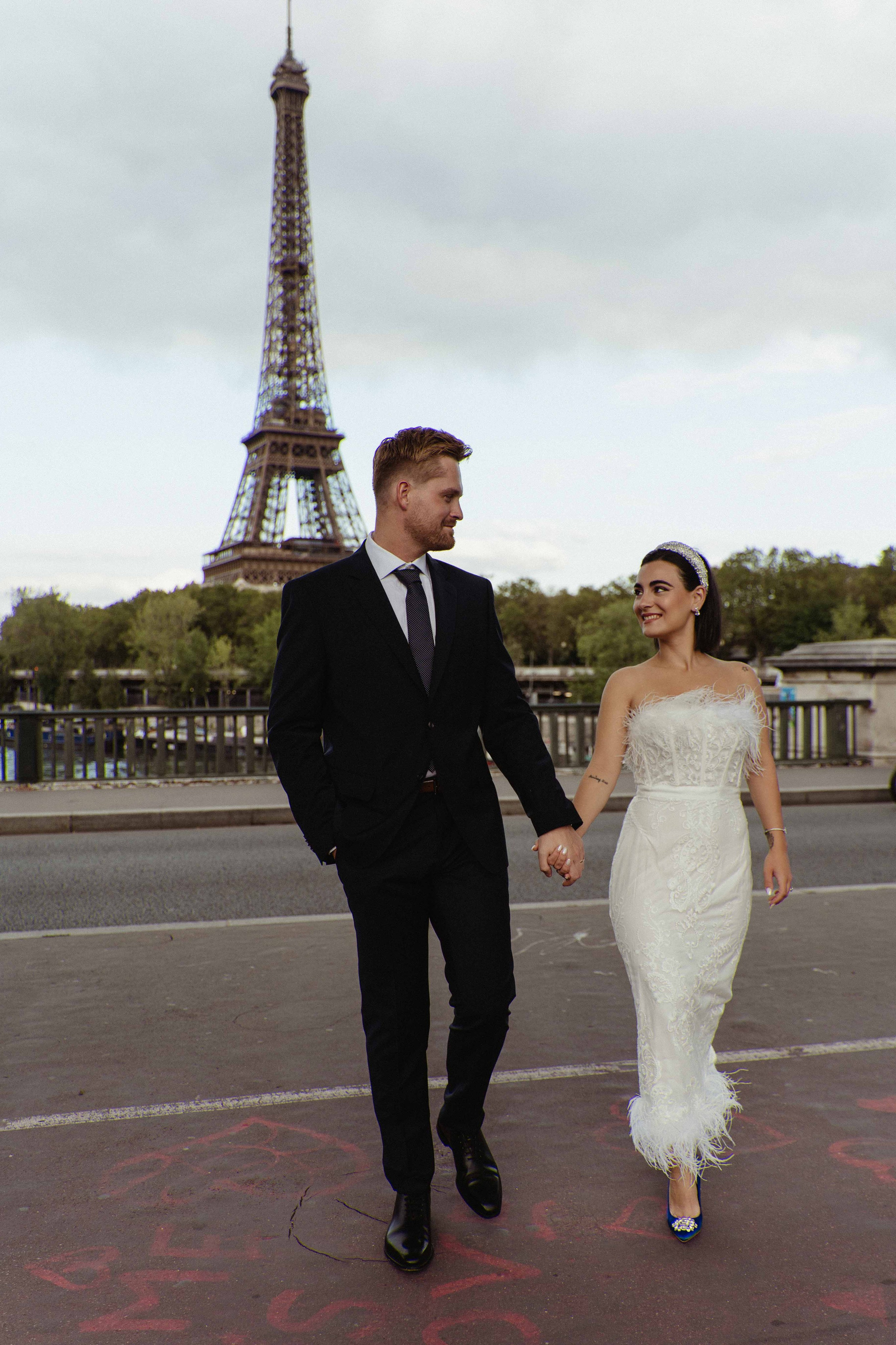 Photographer in Paris|Solo and groups, portraits & content, couples photo-shoot in Paris at the best locations