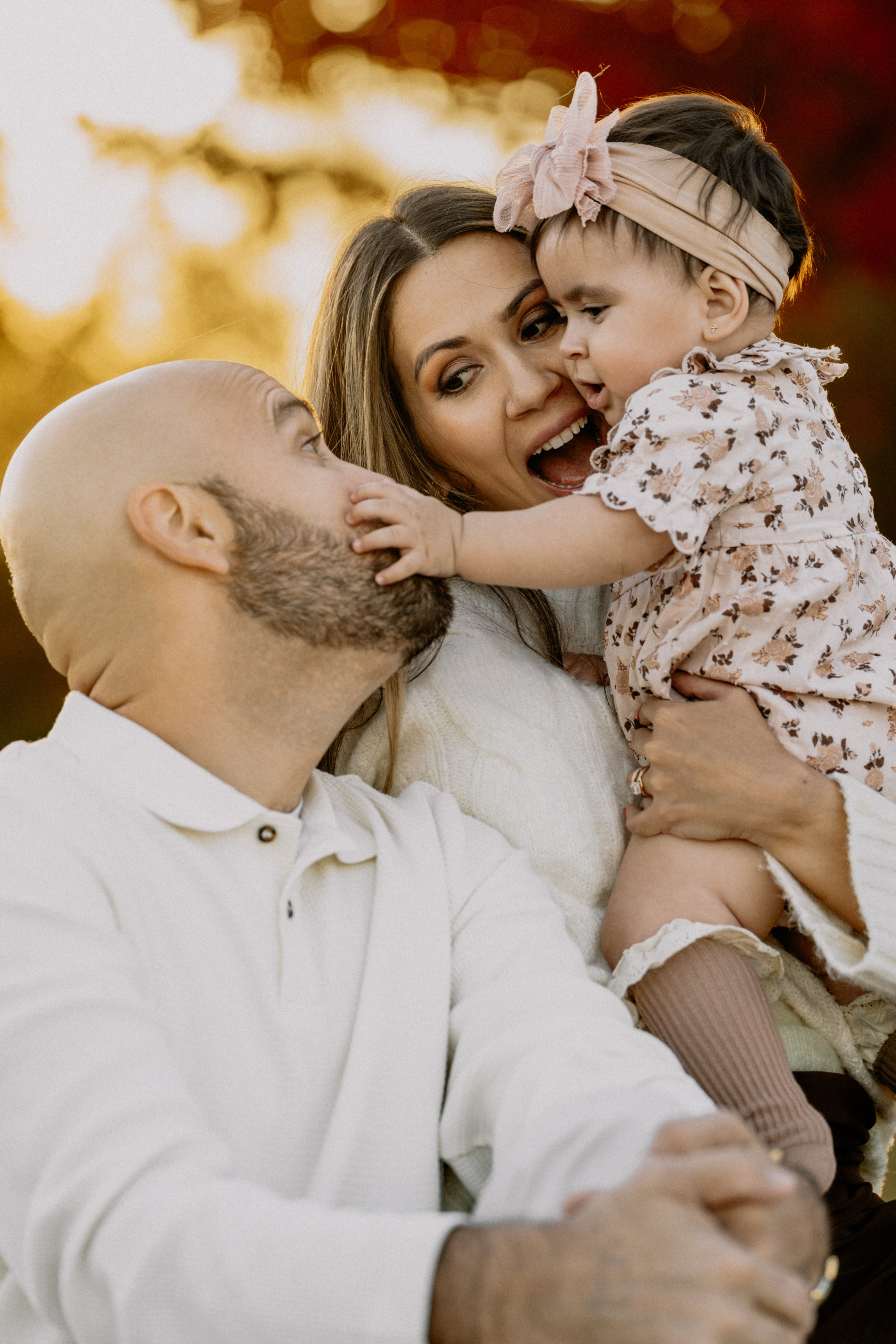Fall Family Photography – Warm & Cozy Outdoor Session. Alisa Tant — Family and newborn photographer Bucks County, Montgomery county, Philadelphia, NJ