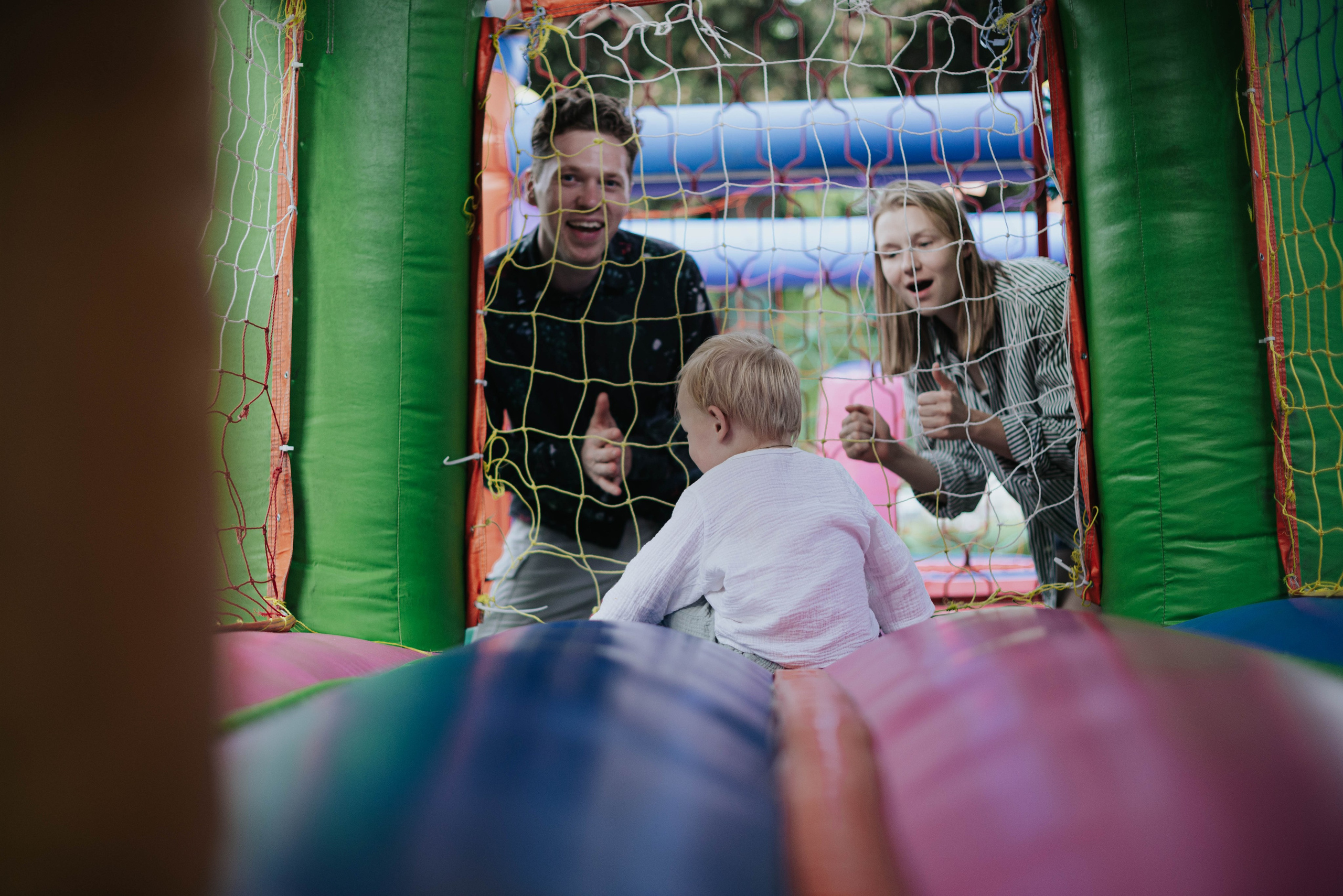 Two years later. Photographer @elmirkami in the city of Buenos Aires