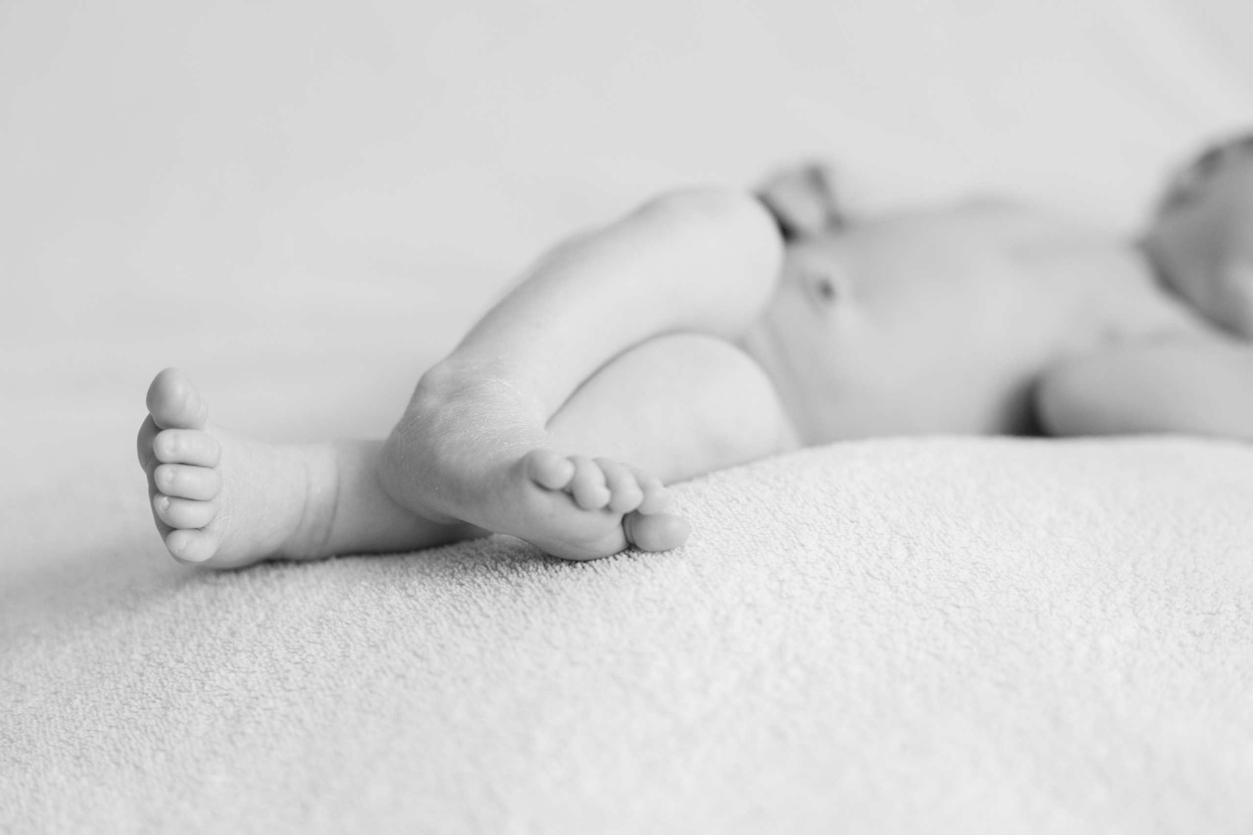 Odotus ja newborn kuvaus. Ekaterina Mansur, muotokuvafotografi Suomessa (Helsingissä ja Uudellam