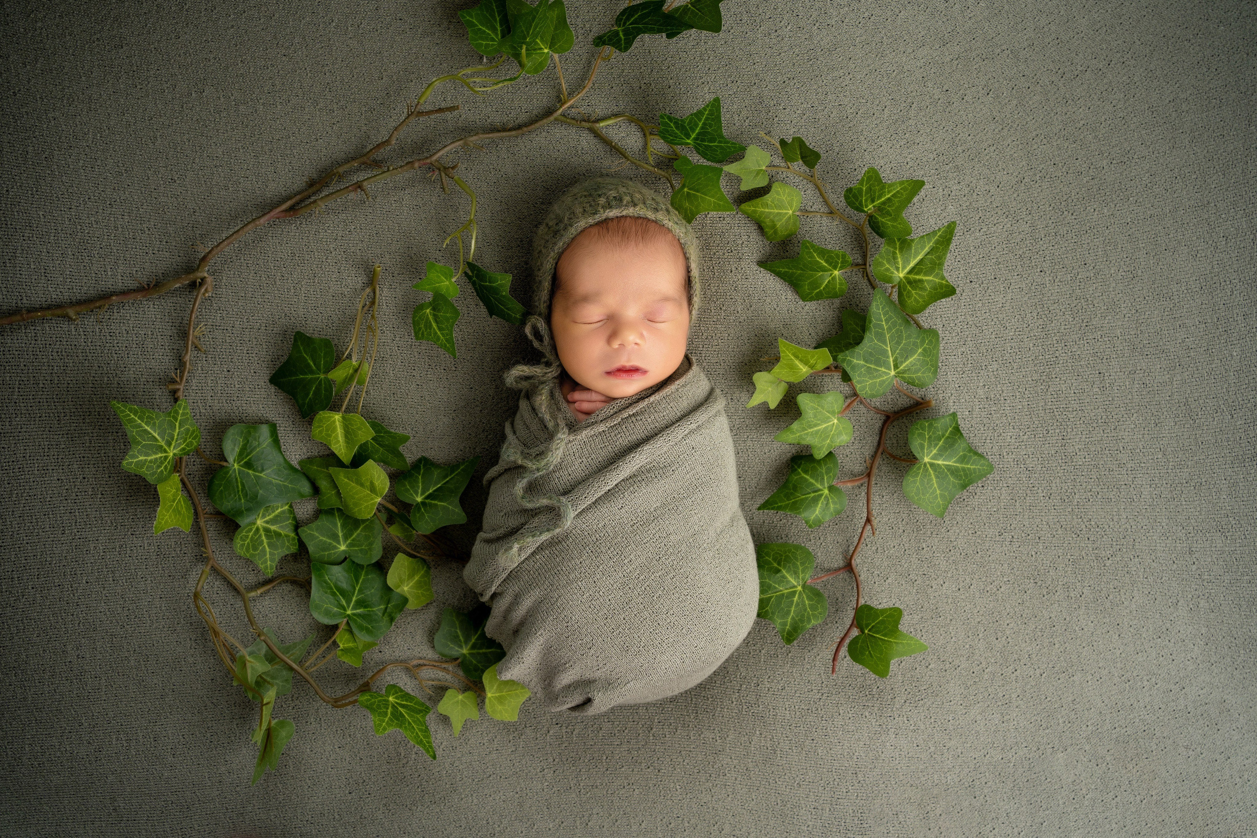 NEWBORN. BabyBumpbyCristinaH