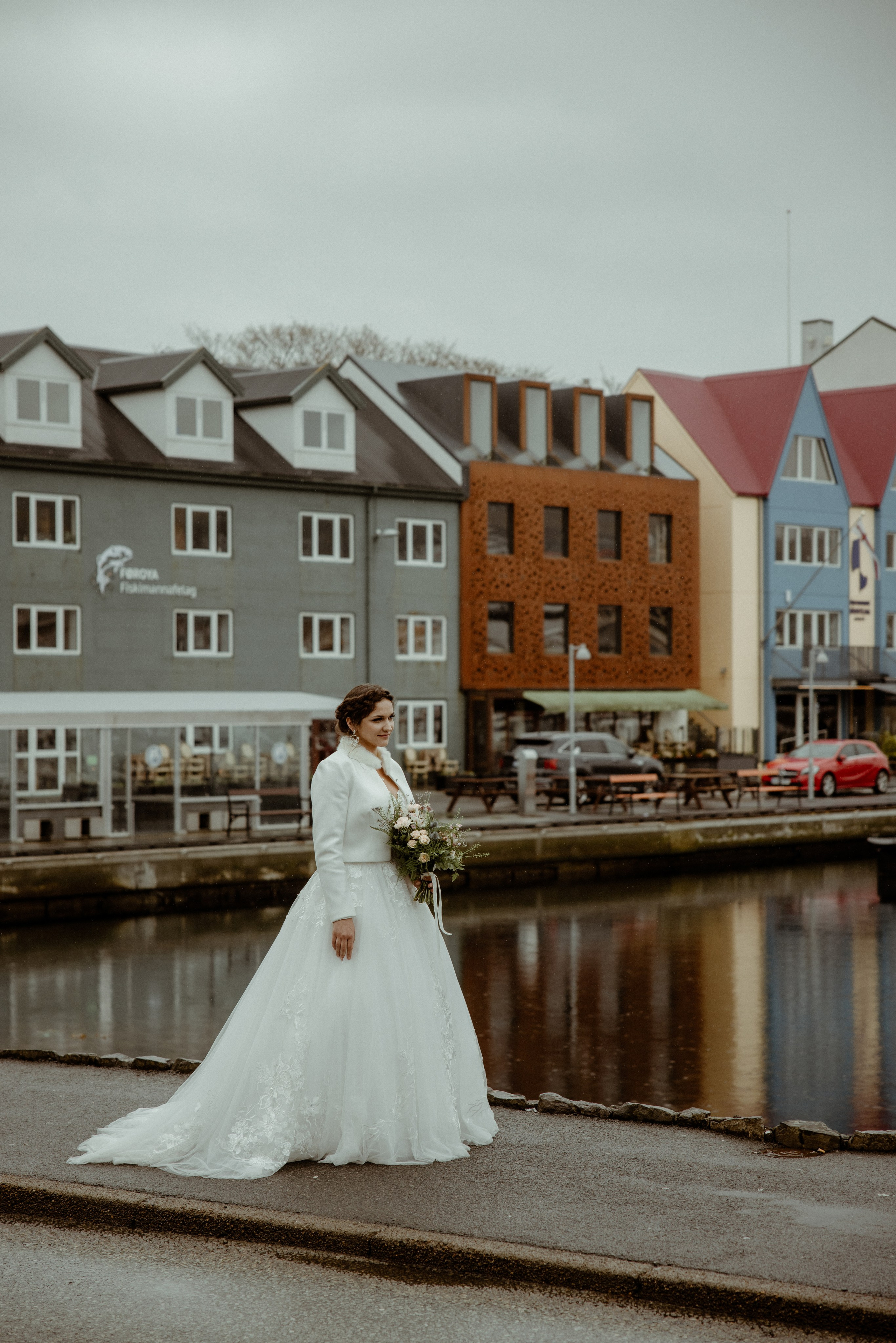 Faroe Islands elopement | Adventure wedding in Faroe Islands. Iceland elopement photographer & videographer