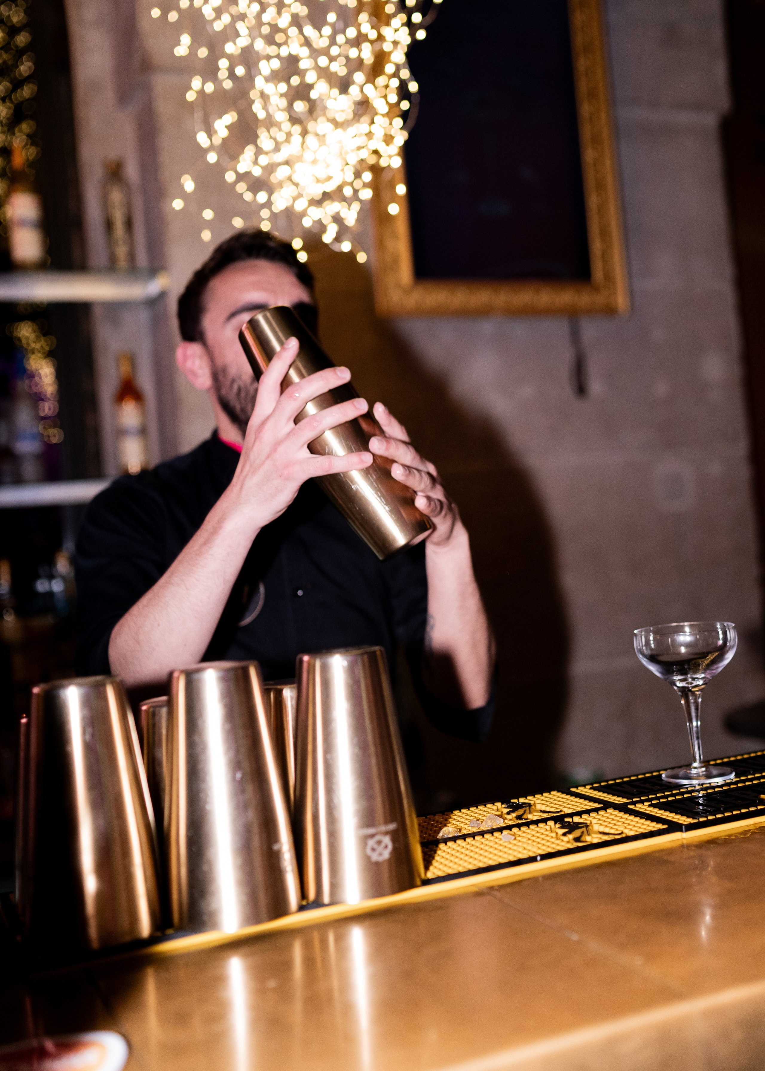 Soirée « Give Mama a Drink » aux Halles de l’Île – Photographe d’événements à Genève, Eugenia Andres. Photographe à Genève - Eugenia Andres