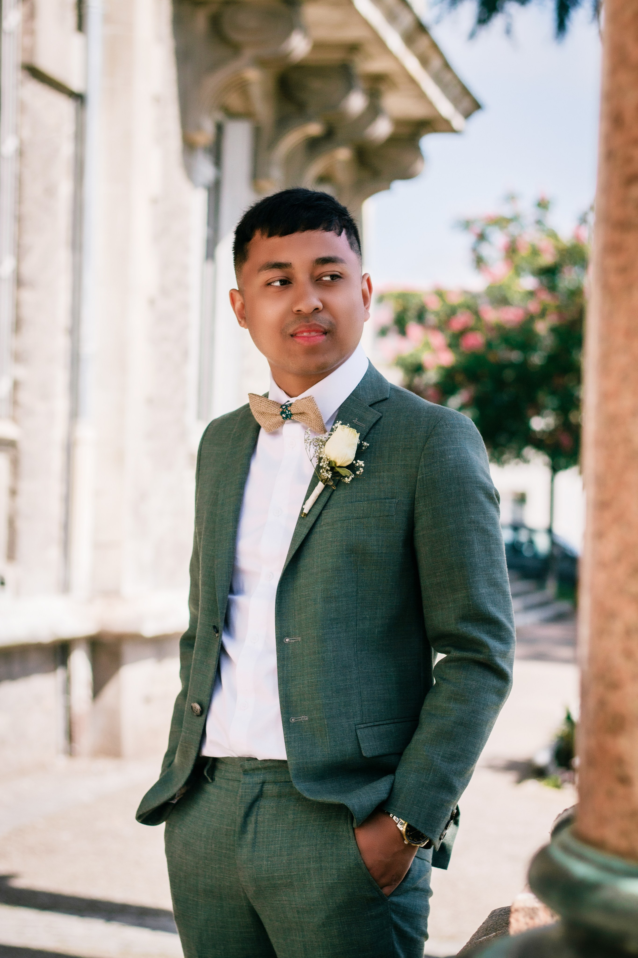 Mariage de Ny & Hasina vue la Loire. Photographe professionnelle à Poitiers, Tours et Châtellerault | Studio photo entre Poitiers et Tours – portraits, familles, entreprises, ma