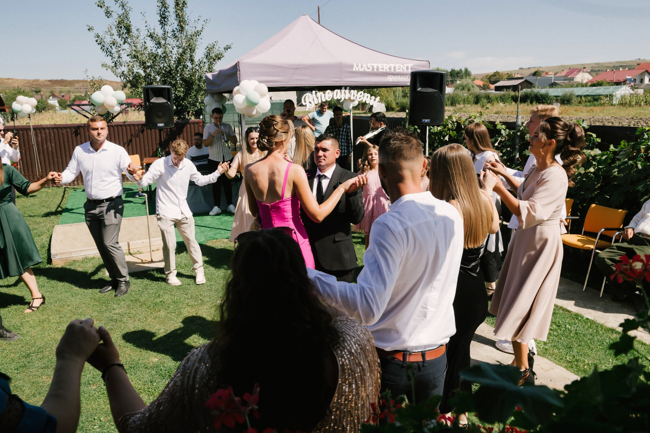 - nunta--fotograf-profesionist-botosani - fotografie-nunta-romantica - imagini-nunta-in-natura-alin-chirila-fotograf - fotografii-cuplu-indragostit-nunta-botosani - sedinta-foto-miri-andrei-iustina-alinofotostudio - amintiri-din-nunta-realizate-de-fotograf-profesionist - povestea-nuntii-andrei-si-iustina-in-imagini-alinofotostudio-fotograf evenimente- evenimente Botoșani -fotograf Suceava - fotograf Iași- servicii foto. servicii foto Botoșani. servicii foto video Botoșani. otograf-nunta-botosani-fotograf nunta. fotograf evenimente. fotograf nunta Botoșani. Alin chirila. Alin chirila fotograf. Alinofotostudio.- servicii foto. servicii foto Botoșani. servicii foto video Botoșani. fotograf nunta. fotograf evenimente. fotograf nunta Botoșani. Alin chirila. Alin chirila fotograf. Alinofotostudio.fotograf stare civilă,poze stare civilă,album foto stare civilă,servicii foto suceava,fotograf evenimente suceava,fotograf nuntă suceava,poze cununie civilă,ședință foto stare civilă,sesiune foto suceava,fotograf profesionist suceava,fotograf botosani,stare civila botosani,alinofotostudio,alin chirila fotograf.servicii foto. servicii foto Botoșani. servicii foto video Botoșani. fotograf nunta. fotograf evenimente. fotograf nunta Botoșani. Alin chirila. Alin chirila fotograf. Alinofotostudio.fotograf stare civilă,poze stare civilă,album foto stare civilă,servicii foto suceava,fotograf evenimente suceava,fotograf nuntă suceava,poze cununie civilă,ședință foto stare civilă,sesiune foto suceava,fotograf profesionist suceava,fotograf botosani,stare civila povestitor prin fotografiebotosani,alinofotostudio,alin chirila fotograf,servicii foto. servicii foto Botoșani. servicii foto video Botoșani. fotograf nunta. fotograf evenimente. fotograf nunta Botoșani. Alin chirila. Alin chirila fotograf. Alinofotostudio.fotograf stare civilă,poze stare civilă,album foto stare civilă,servicii foto suceava,fotograf evenimente suceava,fotograf nuntă suceava,poze cununie civilă,ședință foto stare civilă,sesiune foto suceava,fotograf profesionist suceava,fotograf botosani,stare civila botosani,alinofotostudio,alin chirila fotograf,cununie religioasă botoșani,andreea și neculai,capela militară botoșani,foto conacul zăicești,fotograf nuntă botoșani,fotograf cununie religioasă,foto evenimente botoșani,poze cununie capela militară,ședință foto zăicești,fotograf profesionist botoșaniMire și mireasă – Sergiu & Liliana – ziua nunții, 2024 - Emoții în ziua nunții – Sergiu și Liliana - Dansul mirilor – fotografie artistică nuntă 2024 - Sedinta foto romantică în natură – Sergiu & Liliana - Rochia de mireasă și detalii de nuntă elegan-Album de cununie civilă Florin și Anda – Fotografii profesionale realizate de Alin Chirilă în Botoșani -fotograf prin fotografie-Ședință foto Trash the Dress pe muntele Rarău cu Iulian și Iuliana – fotografie de cuplu, natură montană, emoție autentică surprinsă de Alin Chirilă, povestitor prin fotografie.- "Iulian și Iuliana pe crestele Rarăului – fotografie Trash the Dress în natură" - "Cuplu îmbrățișat la apus pe muntele Rarău – ședință foto după nuntă" - "Rochie de mireasă în vânt pe munte – Trash the Dress Rarău-1. Iulian și Iuliana pe muntele Rarău – ședință foto Trash the Dress în natură, cu peisaj montan spectaculos 2. Cuplu în îmbrățișare pe Rarău – emoție autentică surprinsă după nuntă 3. Rochie de mireasă în bătaia vântului – fotografie artistică Trash the Dress în munți 4. Mire și mireasă privind spre orizont – dragoste și libertate pe muntele Rarău 5. Iuliana zâmbind în rochia de mireasă – portret în natură, Trash the Dress 6. Iulian ținându-și mireasa de mână – ședință foto romantică pe munte 7. Detaliu cu rochia pe stâncă – estetică naturală Trash the Dress Rarău 8. Cuplu în mers pe poteca Rarăului – fotografie simbolică de după nuntă 9. Apus de soare pe Rarău în spatele mirilor – imagine de poveste Trash the Dress 10. Iulian și Iuliana râzând împreună – momente autentice surprinse de Alin Chirilă, povestitor prin fotografie-fotograf-nunta-cerbu-botosan trash-the-dress-botosani Alin Chirilă Fotograf – fotograf de nuntă Botoșani-fotograf nuntă Botoșani-fotograf nuntă Cerbu Botoșani-fotograf profesionist nuntă Botoșani-fotografie de nuntă Botoșani-fotograf evenimente Botoșani-fotograf nuntă Moldova-fotograf trash the dress Botoșani - fotograf pregătirea mirilor Botoșani -fotograf ceremonie religioasă nuntă-fotograf petrecere nuntă Botoșani- fotograf nuntă Botoșani pregătirea mirelui- pregătirea mirelui fotografie nuntă Cerbu Botoșani-fotograf nuntă Botoșani pregătirea miresei -mireasă pregătiri nuntă Cerbu Botoșani-fotograf nuntă Botoșani nașii mirilor-ceremonie religioasă nuntă Cerbu Botoșani-fotograf nuntă Botoșani ceremonie religioasă biserică-petrecere nuntă Cerbu Botoșani invitați dans-fotograf nuntă Botoșani petrecere restaurant-ședință foto trash the dress-fotograf trash the dress Botoșani ședință foto după nuntă-Fotograf nuntă Botoșani – galerie foto reală de la evenimente