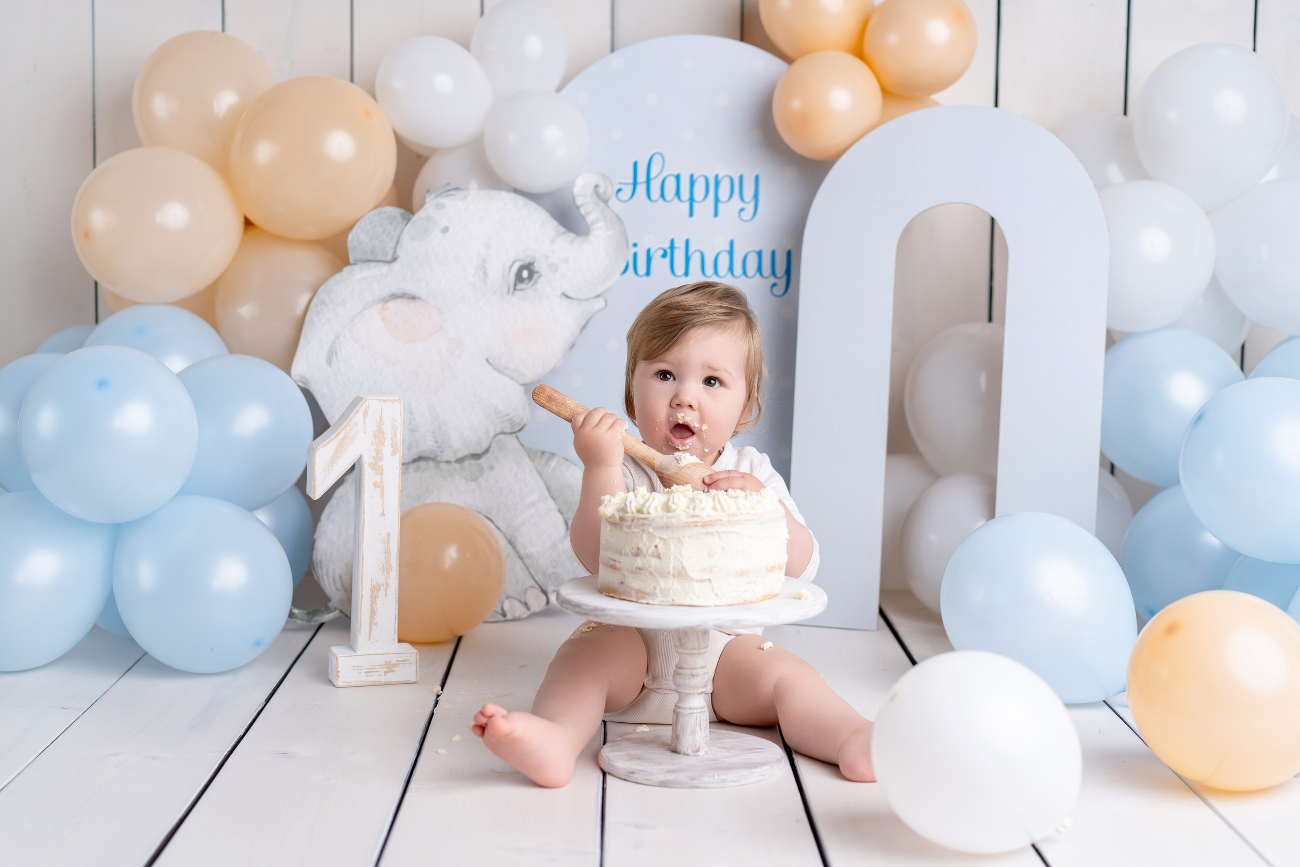 Cake Smash Fotoshooting Berlin – Der erste Geburtstag mit Stil