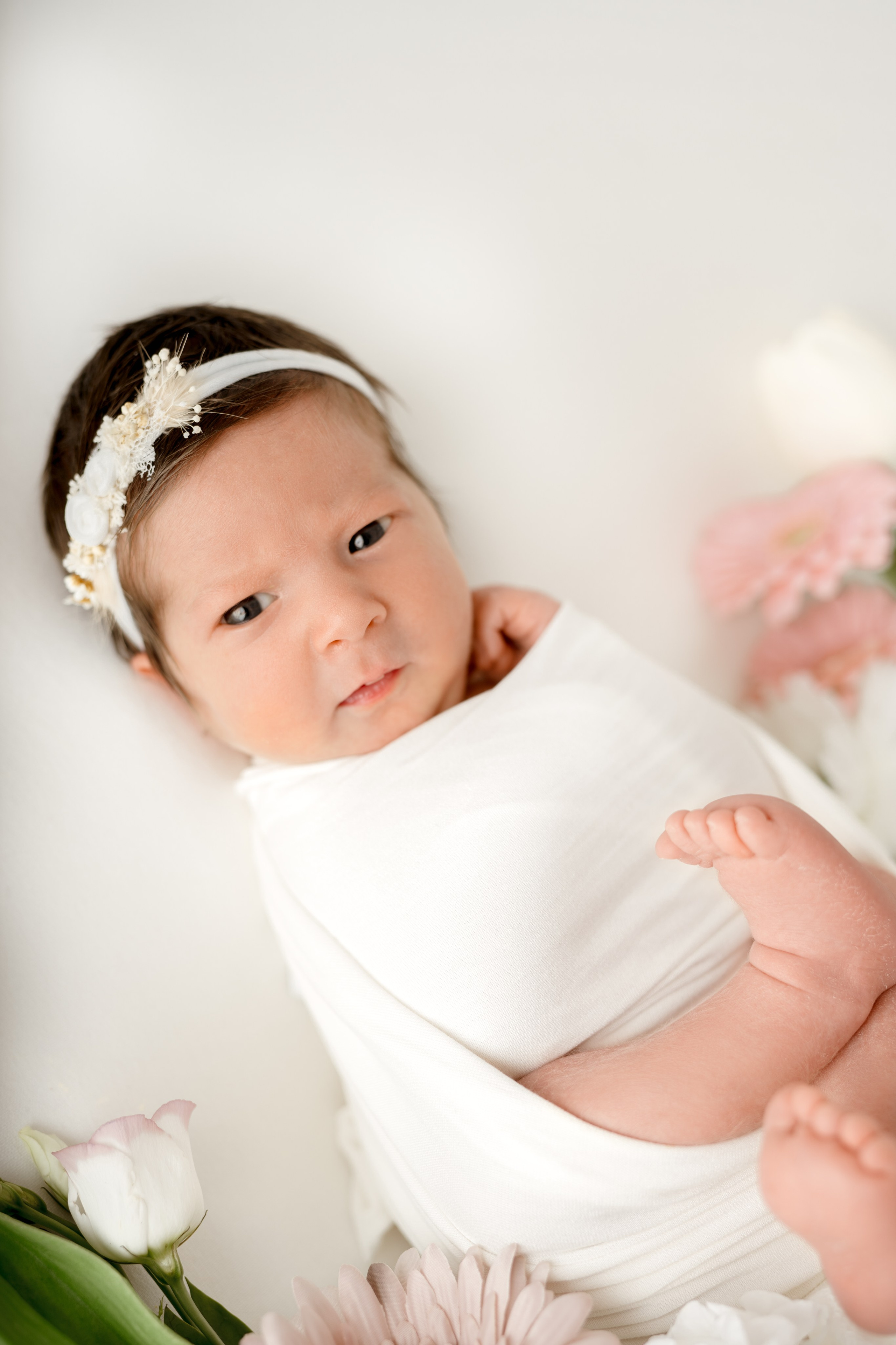 Sesja noworodkowa. Fotograf Łódź - sesja ciążowa, noworodkowa, dziecięca. Studio w Łodzi