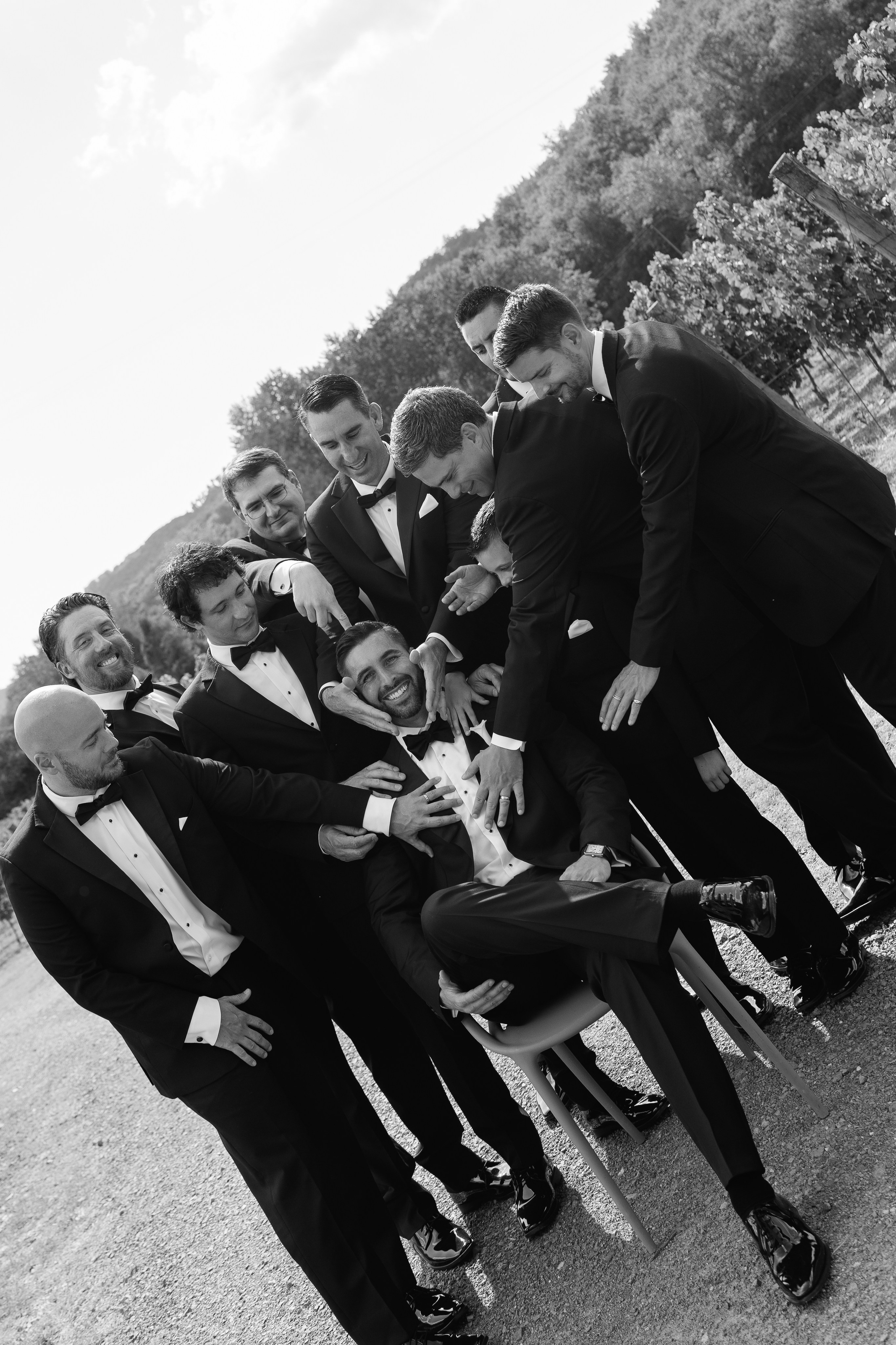 Sara Luca | Digital+Film wedding Photographer | Italy and Europe