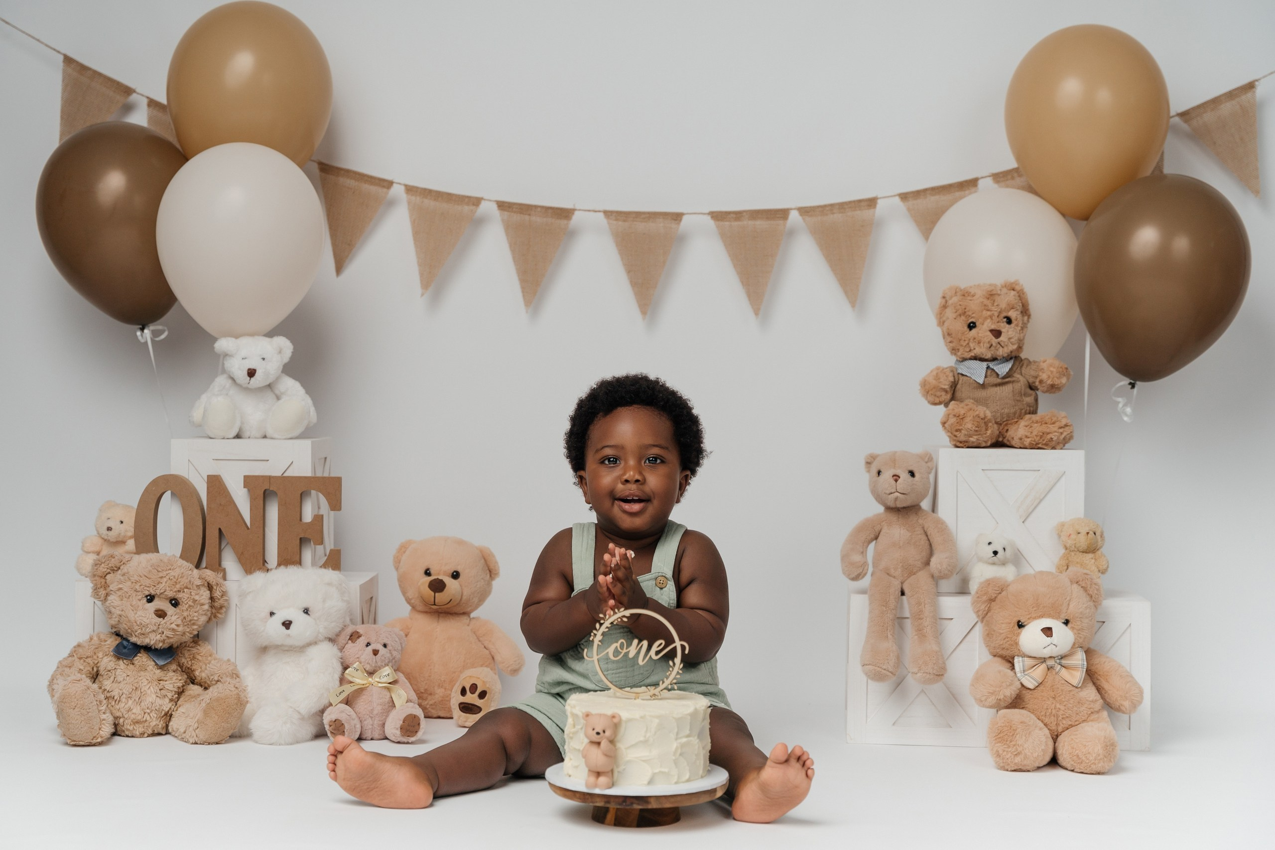Adorable baby Chukwuma 🥰. Newborn and family photographer. Hills District. Sydney