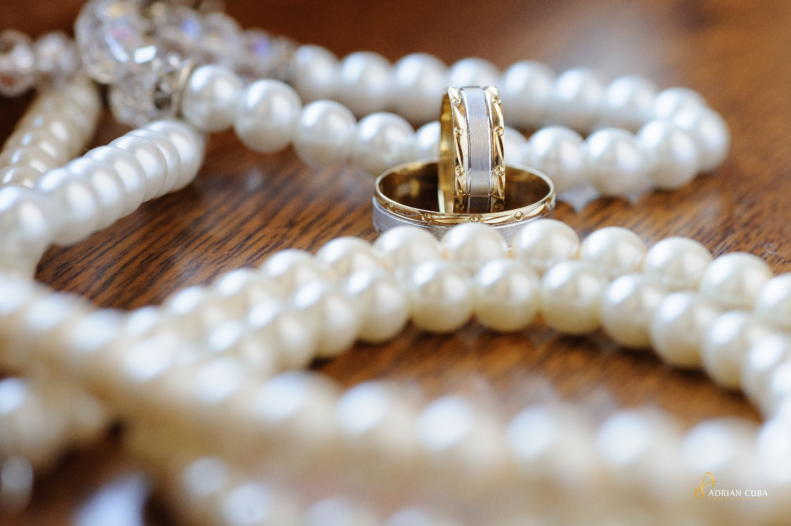 Fotograf nunta Iasi | Adrian Cuba — servicii profesionale de fotografie de nunta